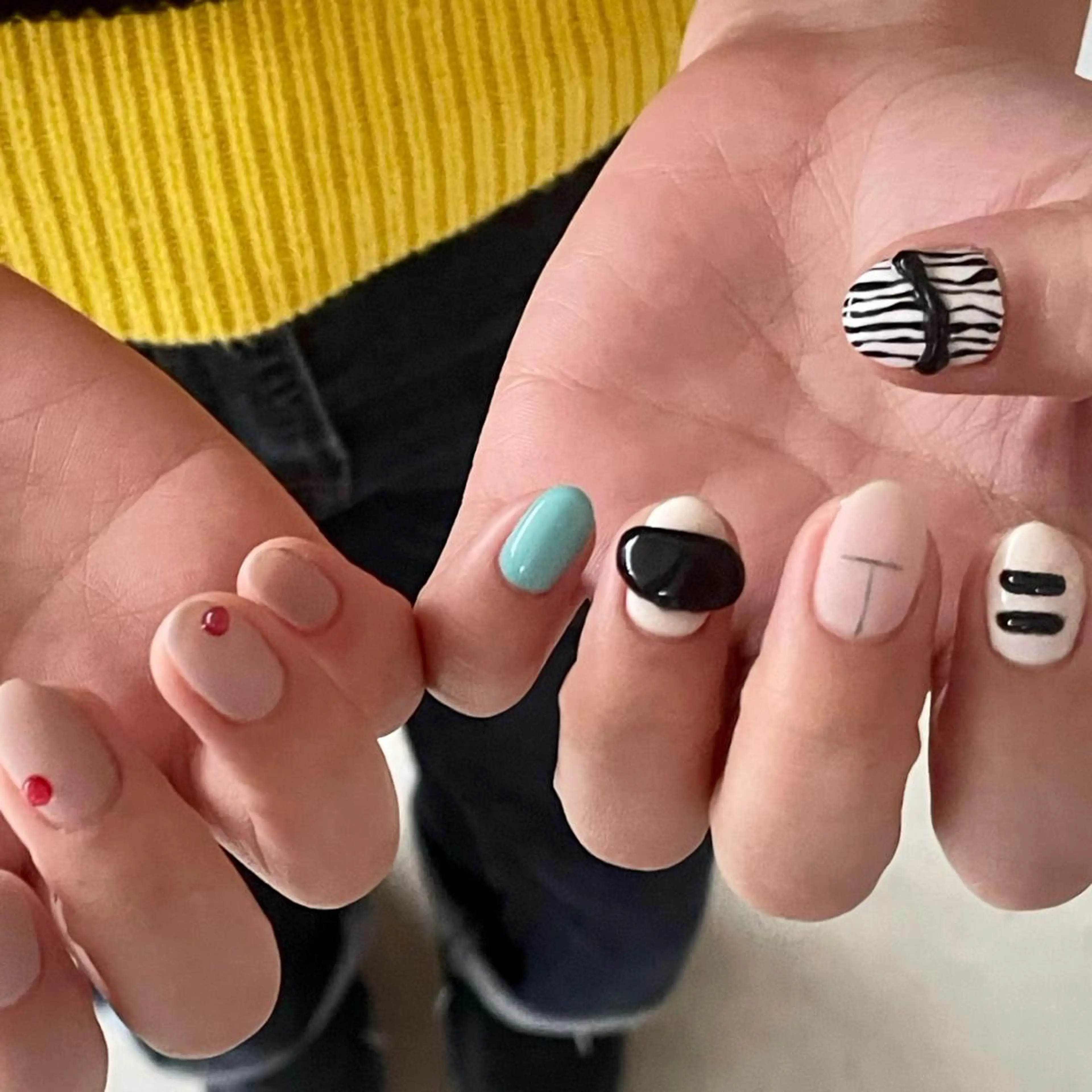 ネイル 伊藤 あかねのネイルデザイン