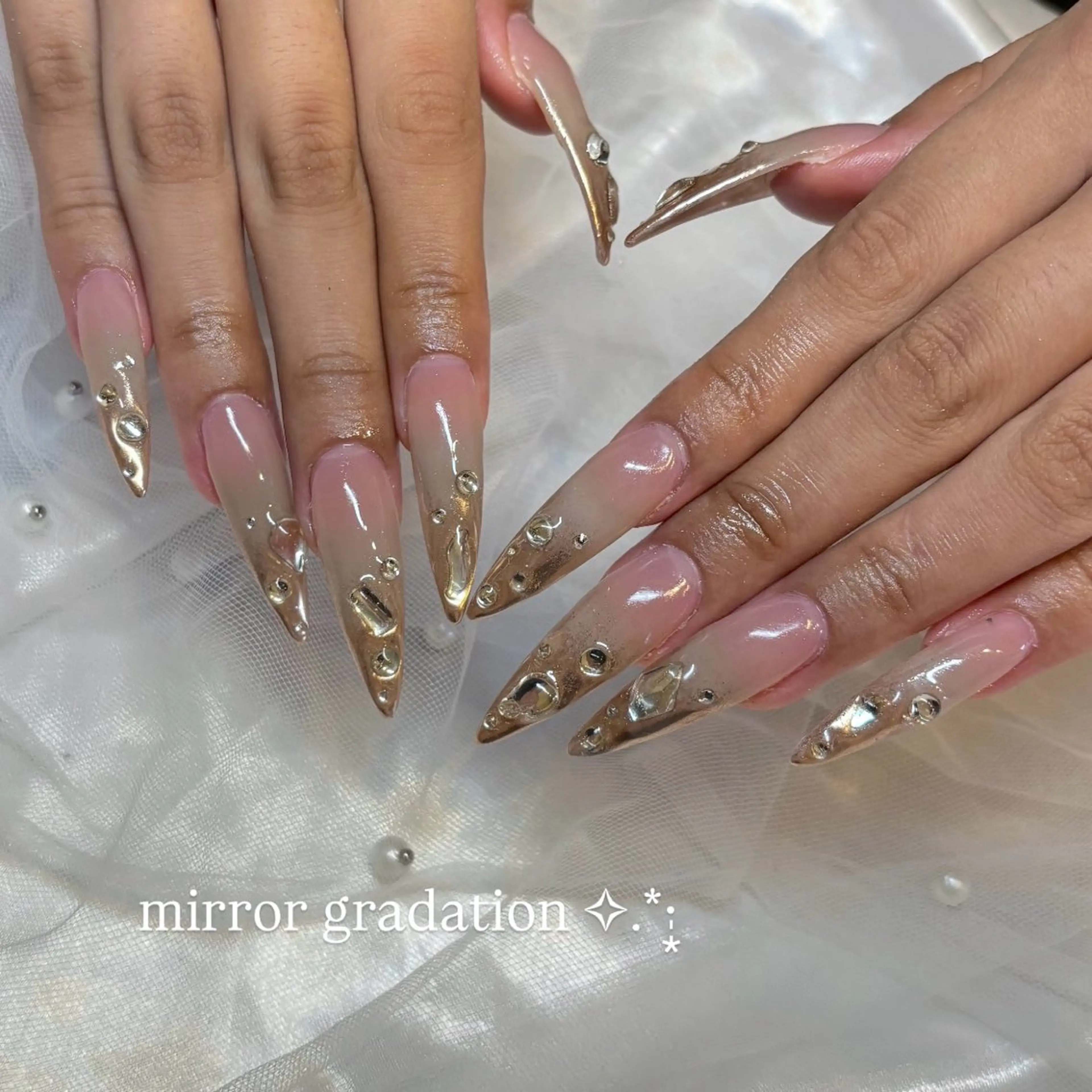 ネイル 鈴木 結万のネイルデザイン