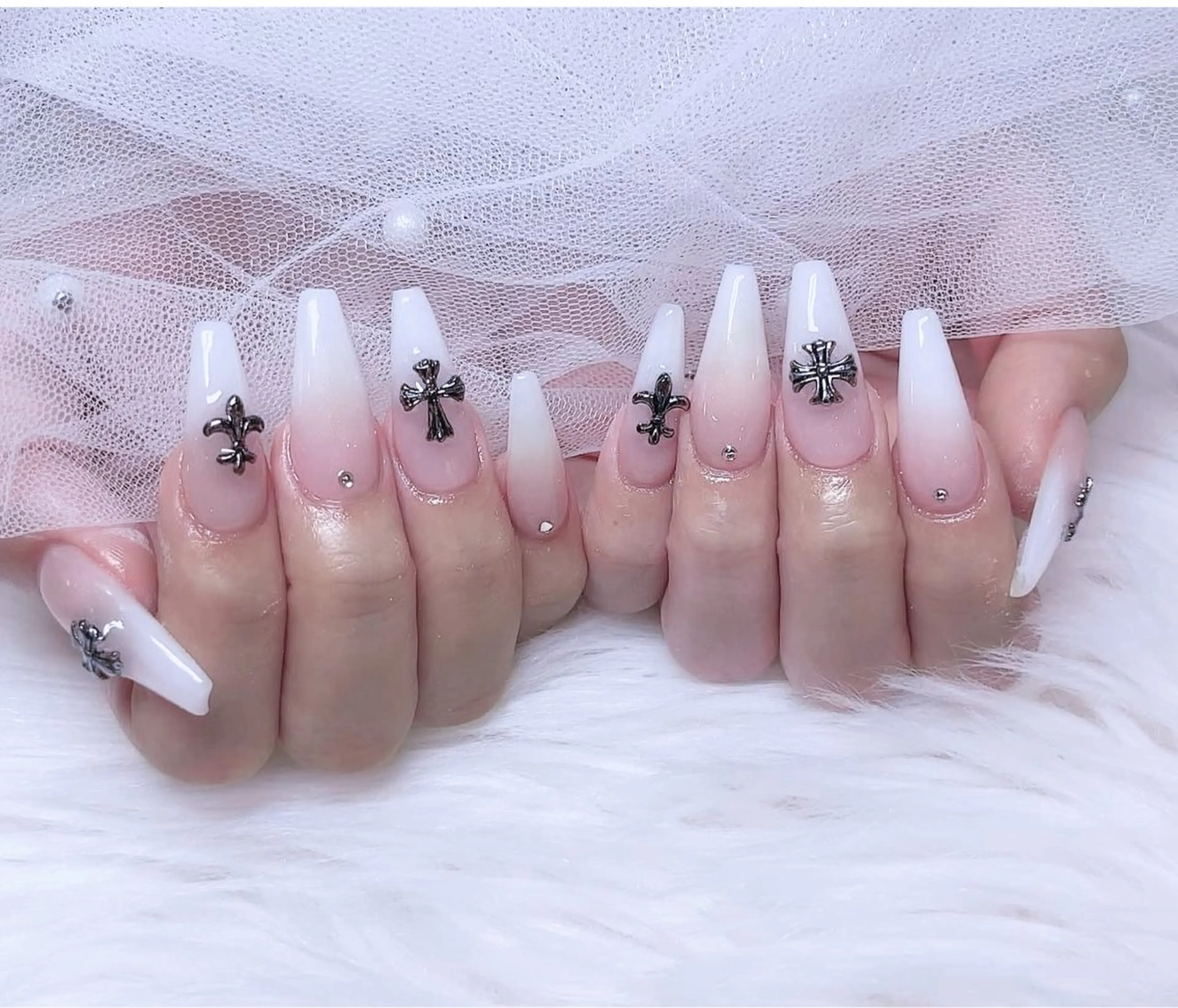 ネイル 💎MARUCHU Nのネイルデザイン