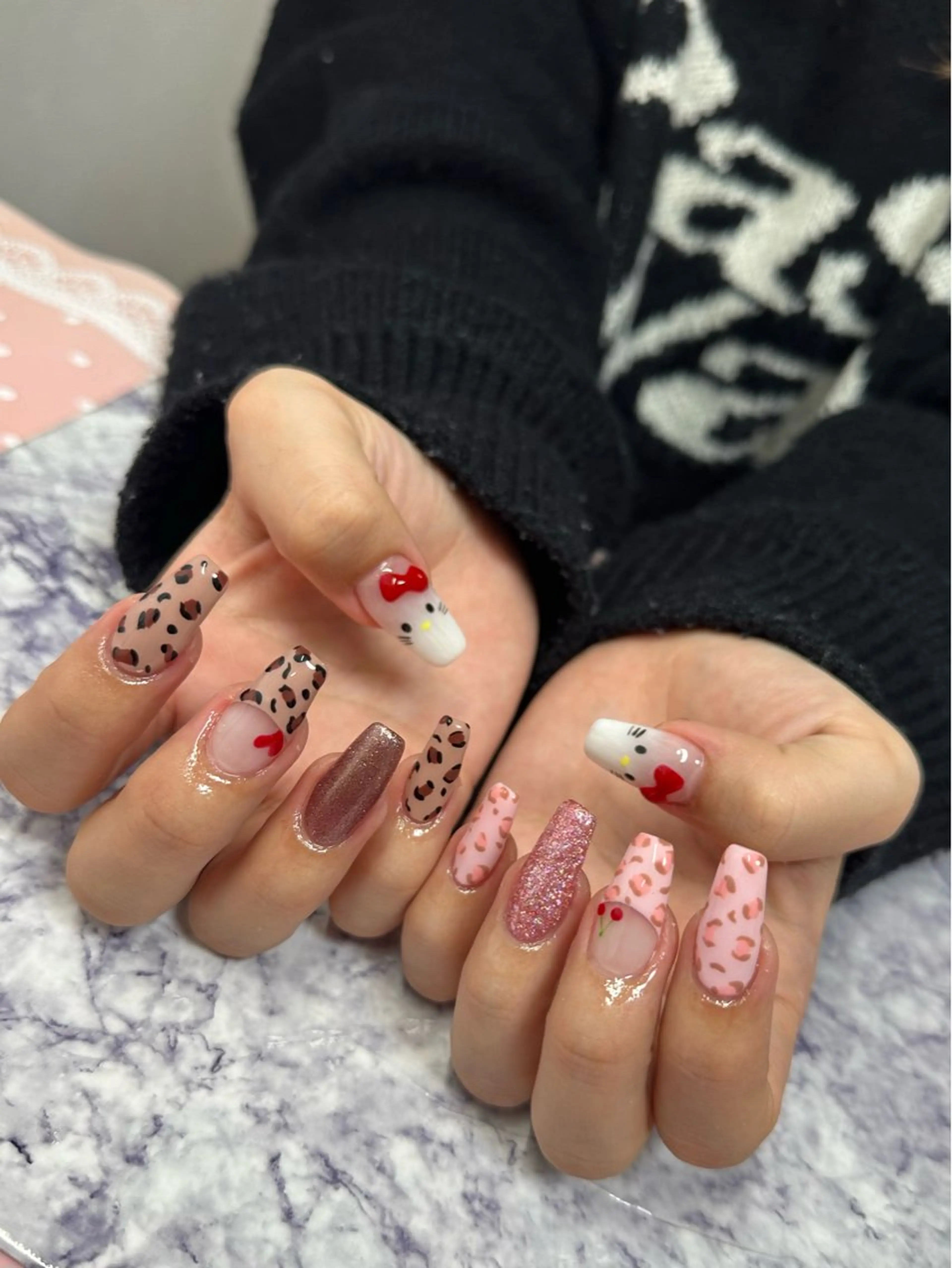 ネイル ハンドネイル フットネイル Pretzels🥨 【プレッツェル】ミウのネイルデザイン