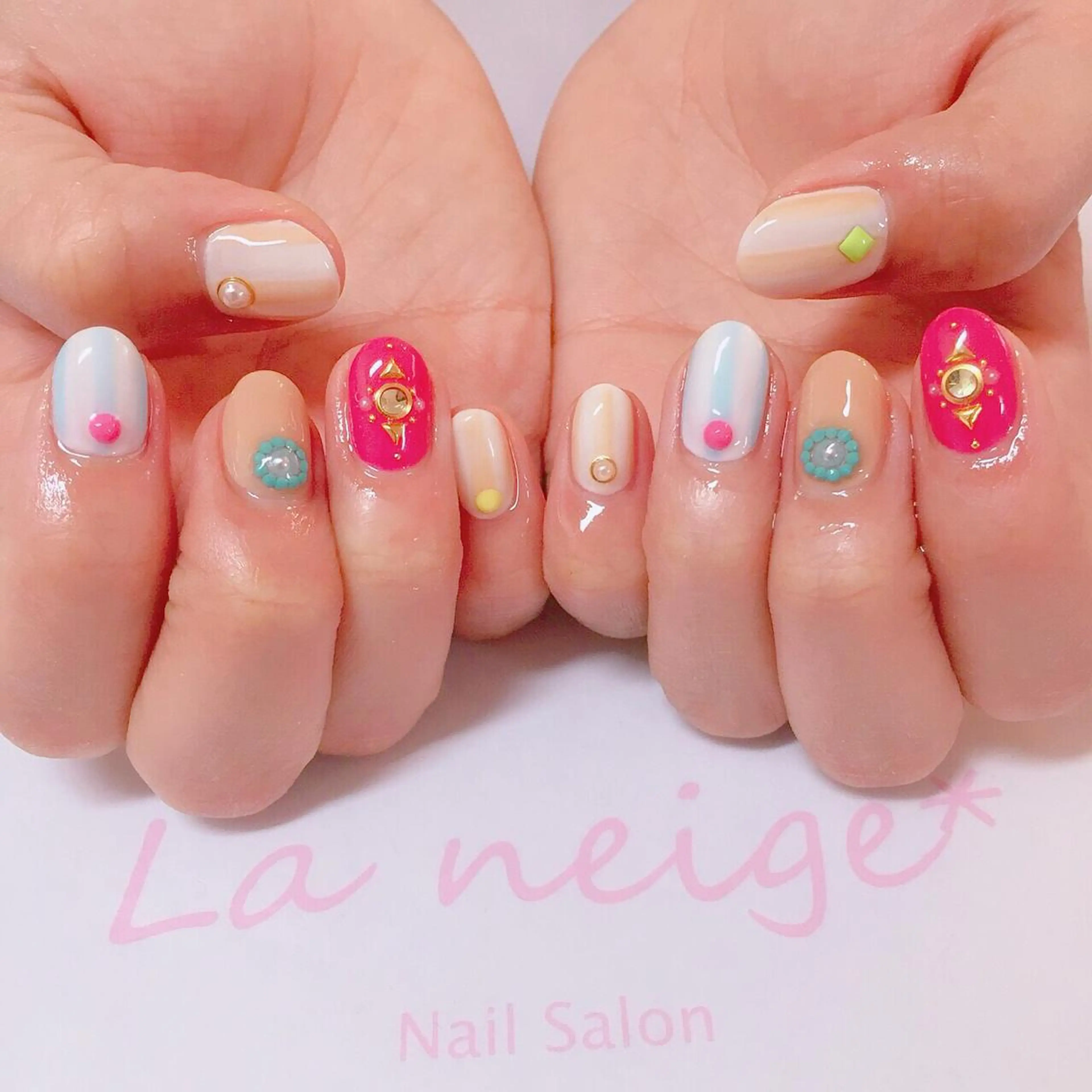 ネイル La neige* yuki 🥯🍑のネイルデザイン