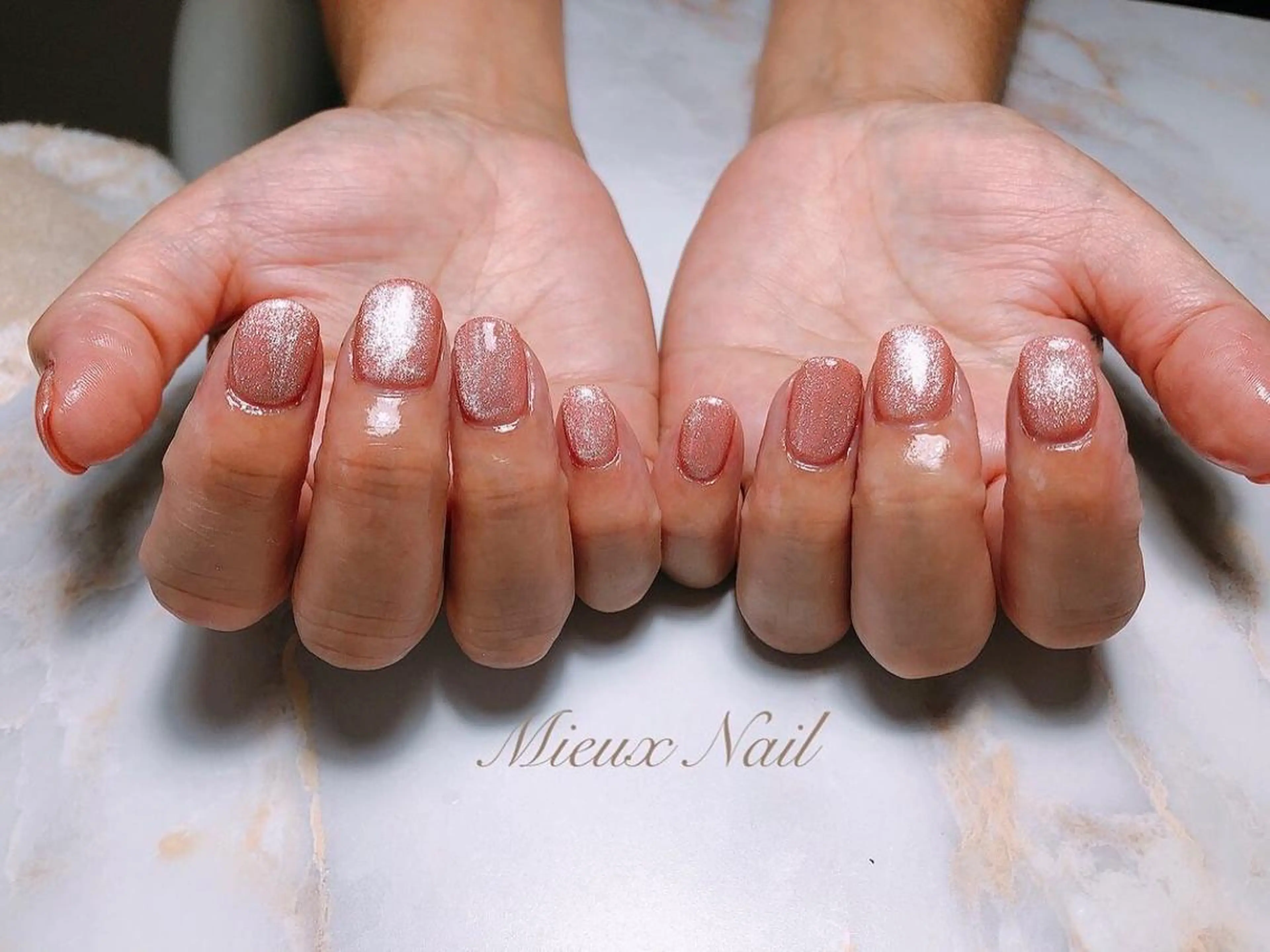 ネイル マグネットネイル ハンドネイル 市川 麻衣子のネイルデザイン