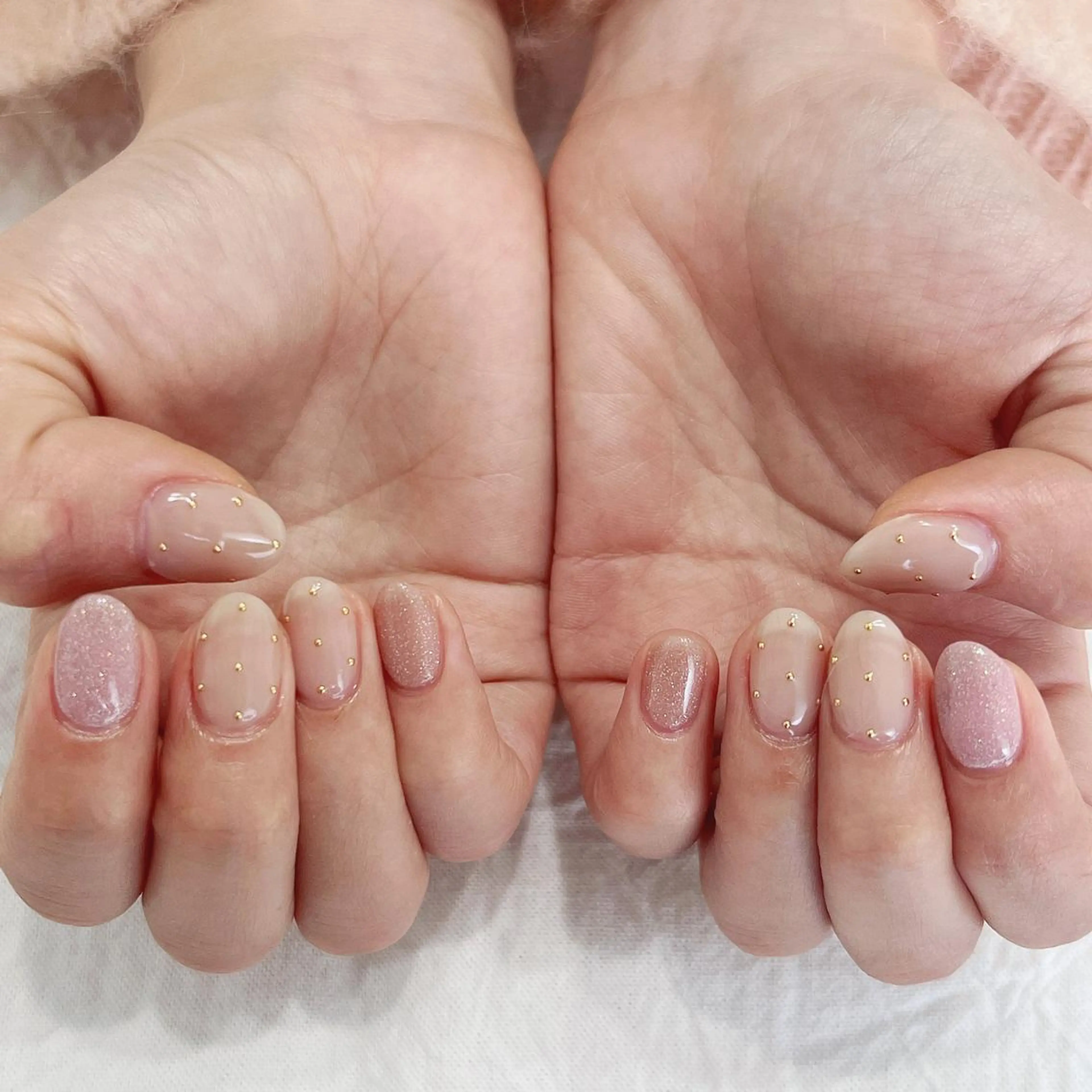 ネイル ラメ(グリッター) オフィスネイル ピンク シンプルネイル ハンドネイル peaberry nailのネイルデザイン