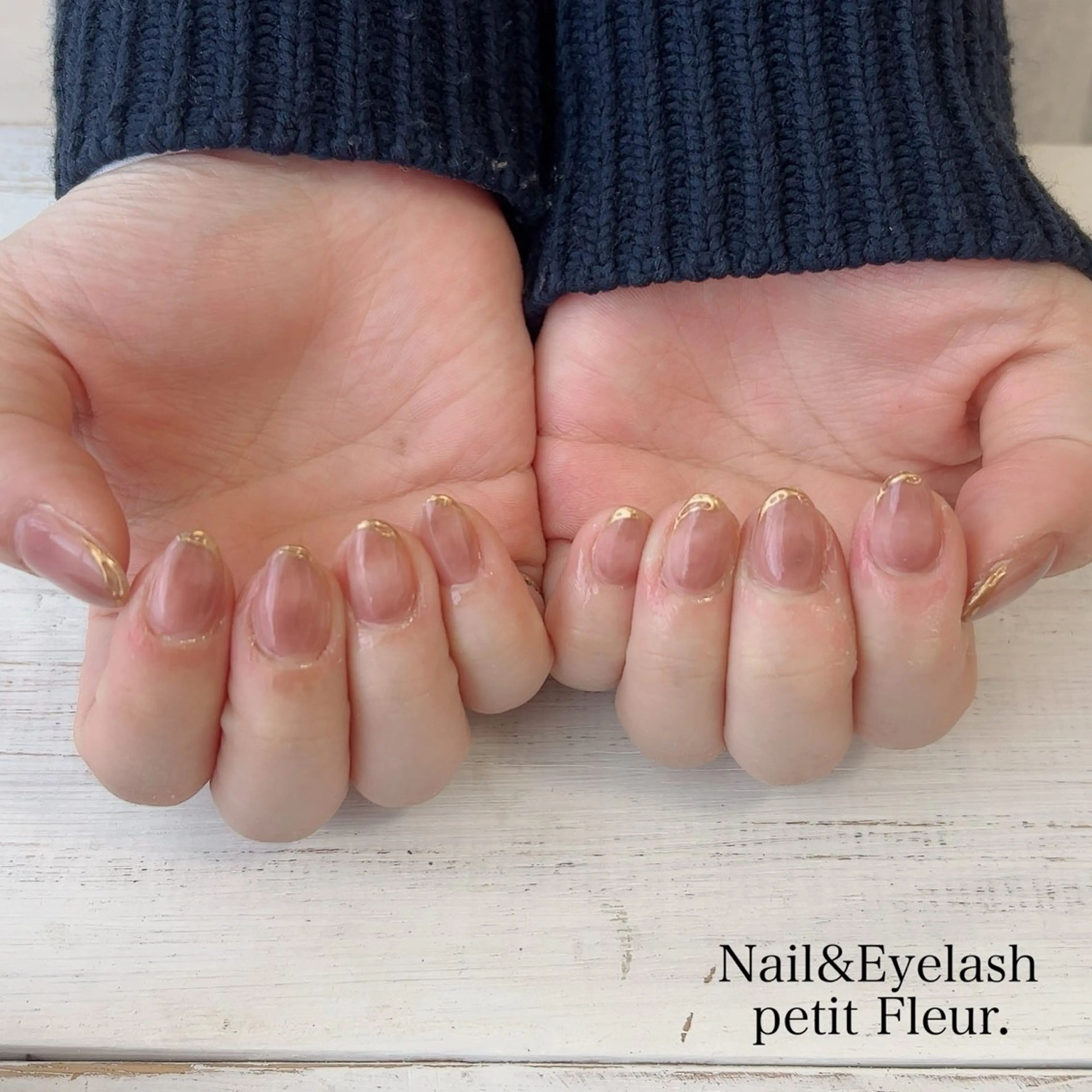 ネイル Petit Fleur所属・青柳 亜梨奈のマツエク・マツパデザイン