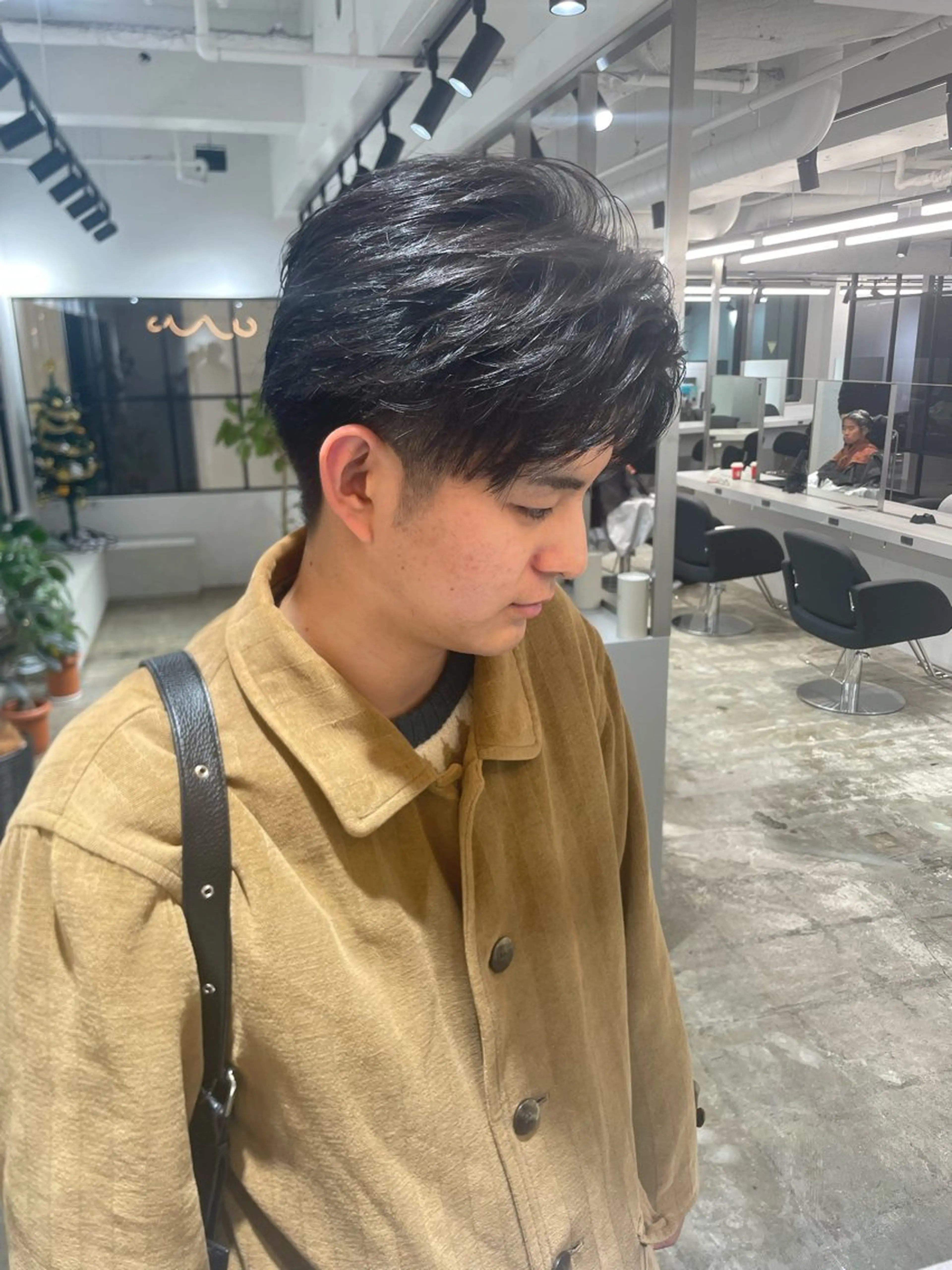 メンズ 髪質改善/艶カラー Hiroakiのヘアスタイル