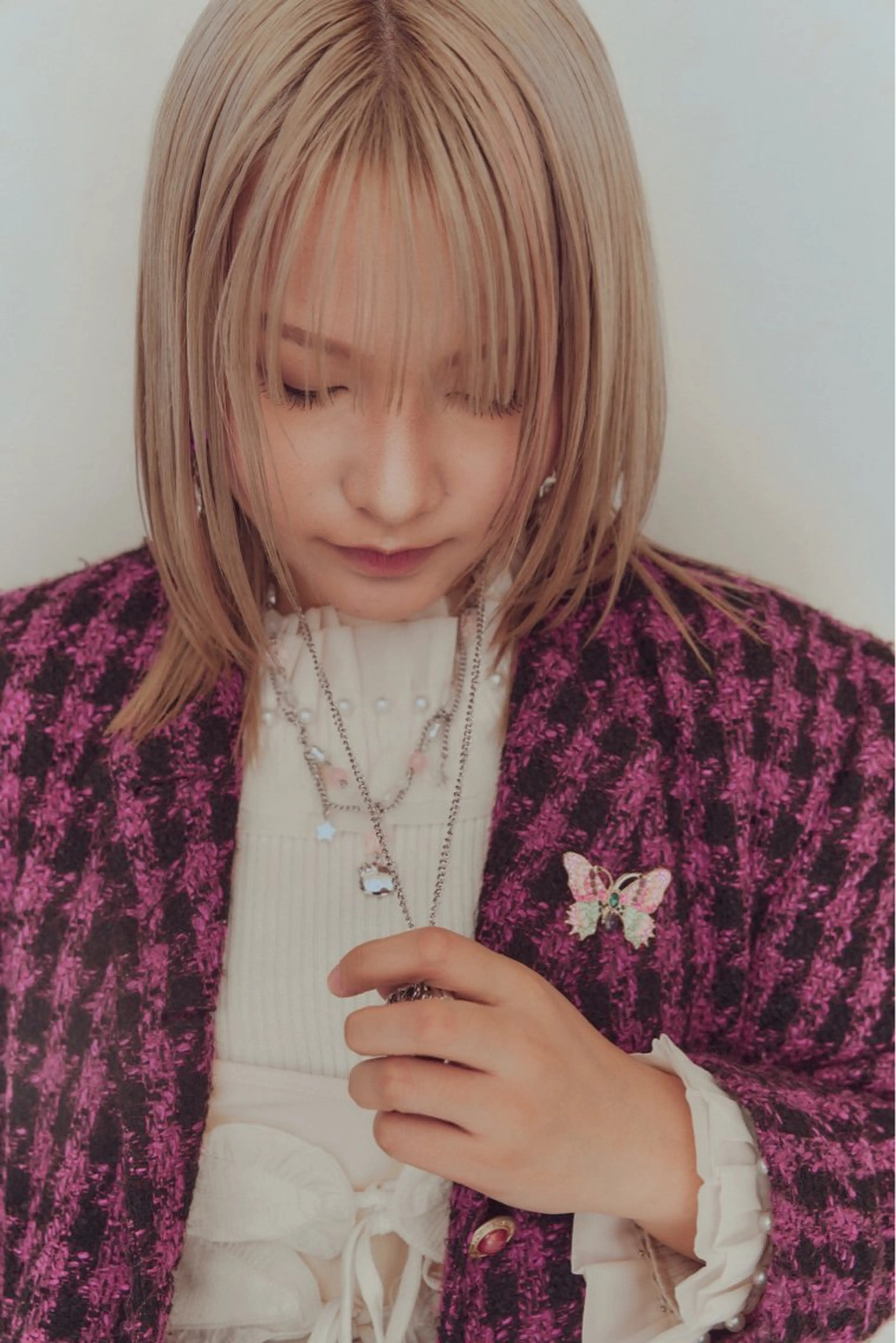 🐶カット＋前髪ストレート＋トリートメント🐶湿気で崩れてしまう前髪を治します⭐️酸性ストレート⭐️【初回​〜​3回目まで】の写真