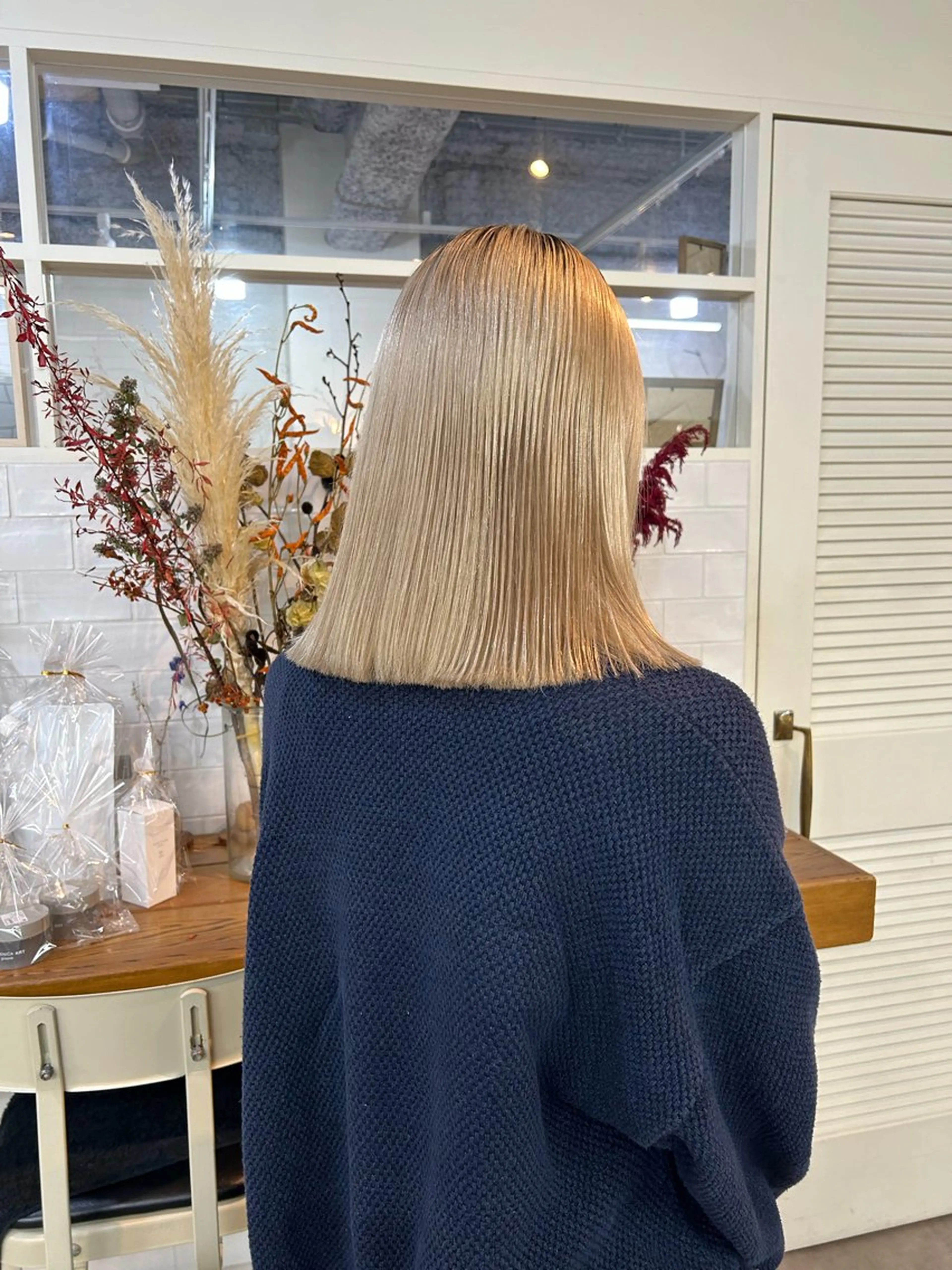 ミディアム yumeka🩶ボブ 暖色/透け感カラーのヘアスタイル