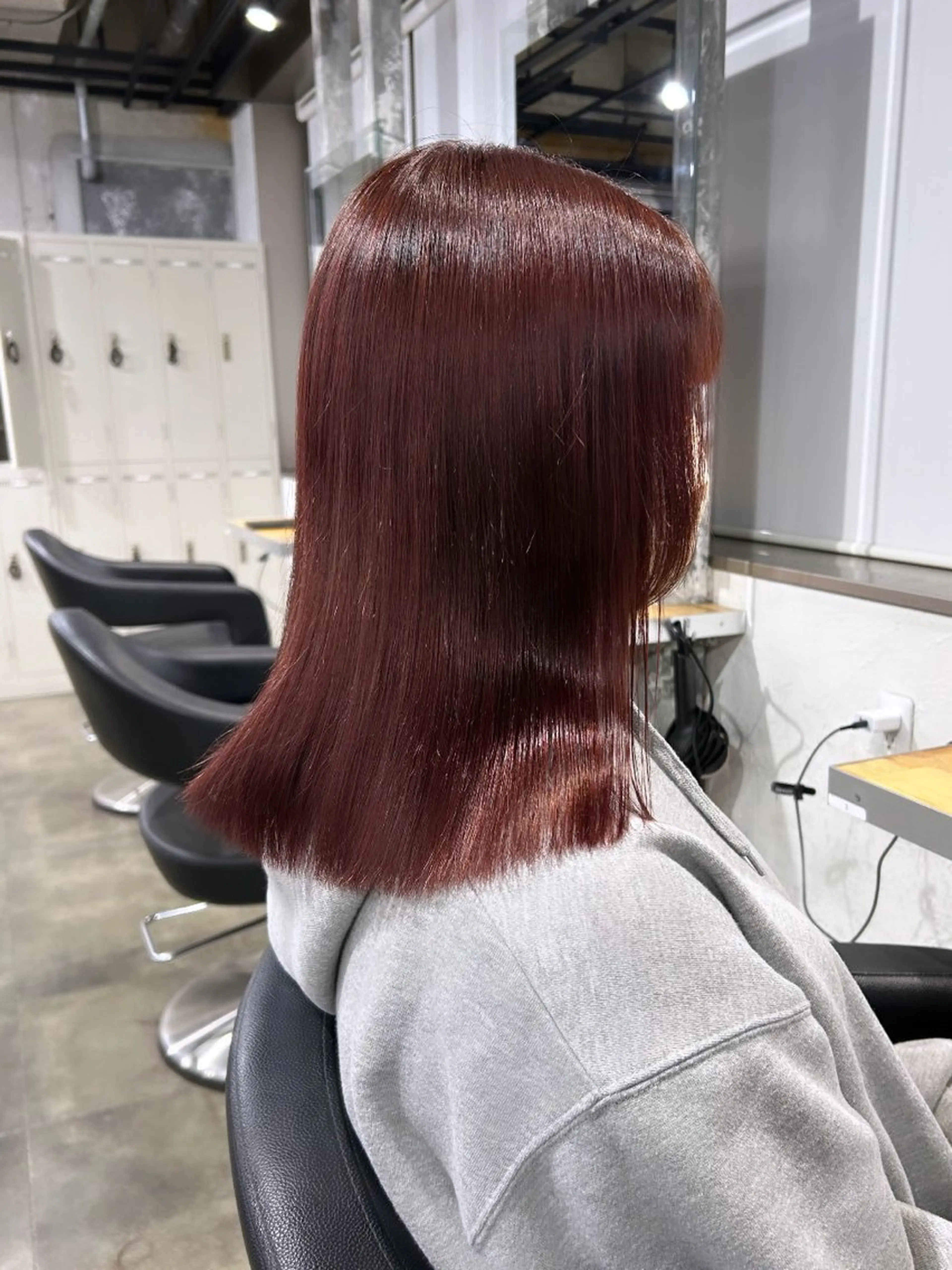 ミディアム IS所属・横浜美容室/透明感 カラー/レイヤーのヘアスタイル