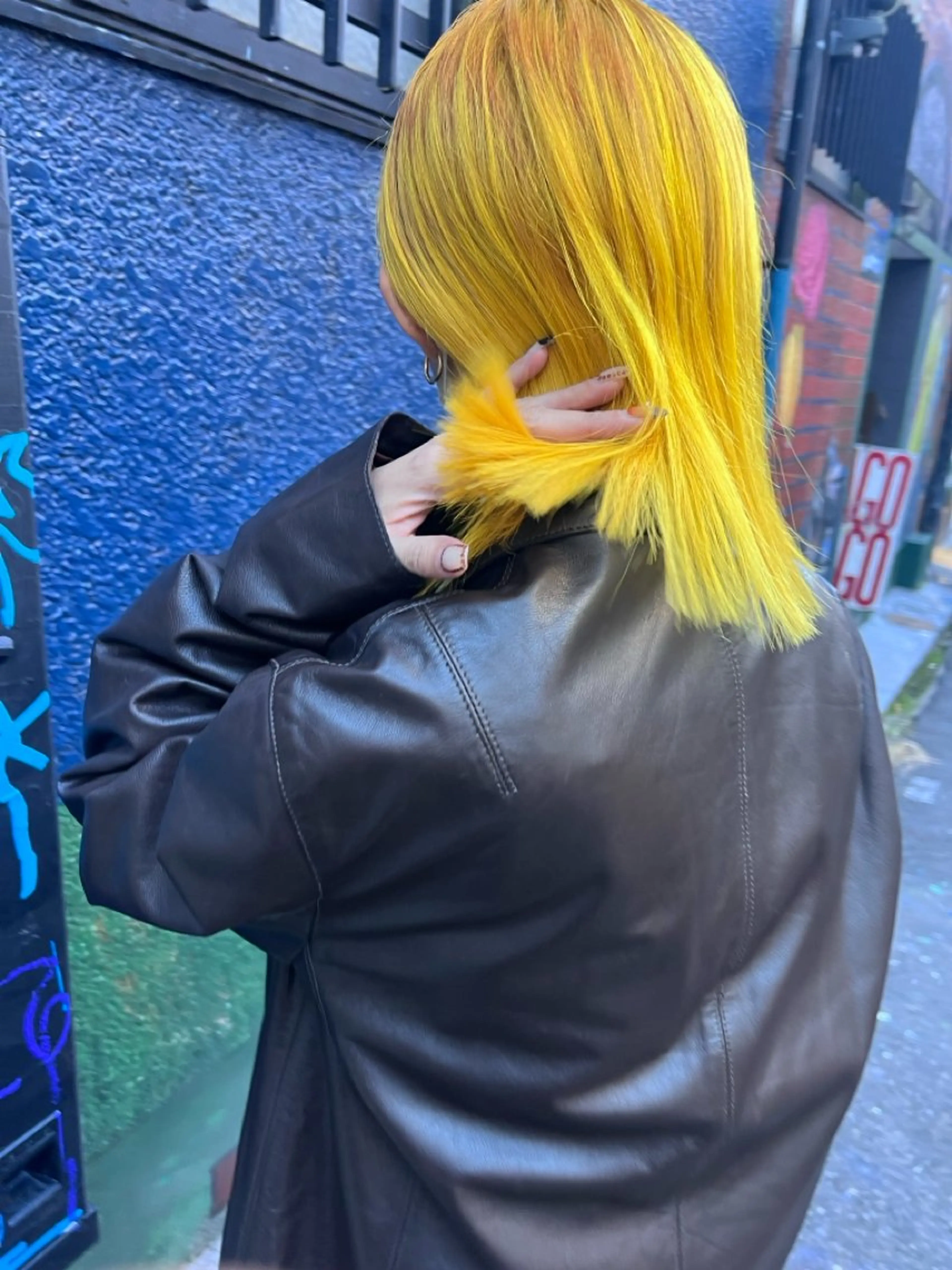 ミディアム カラー Oli-Oli 大田のヘアスタイル