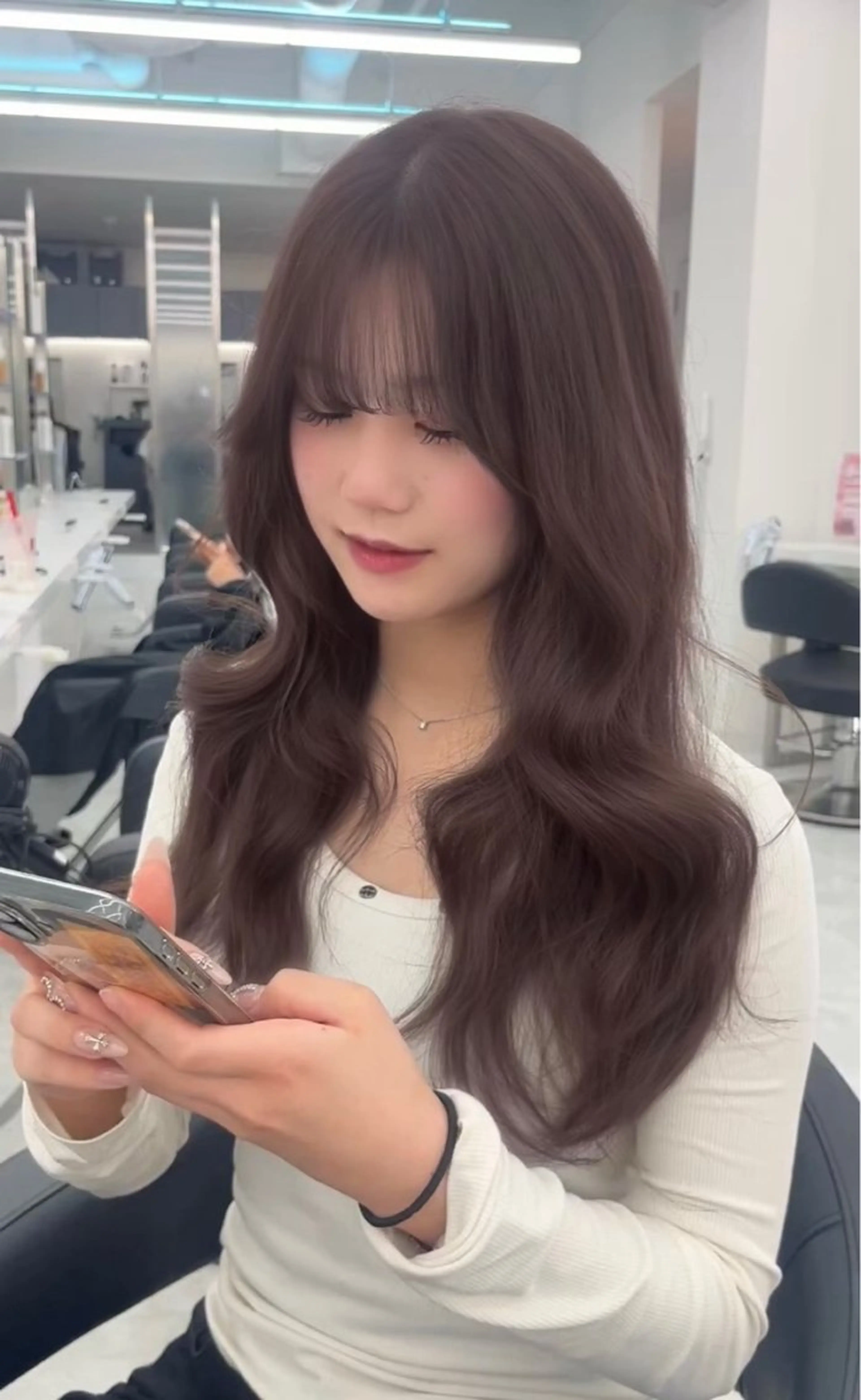 ロング カラー ヘアカラー トリートメント ヘッドスパ ヘアセット ♡ナチュラルガーリー ♡ベージュ♡RINAのヘアスタイル