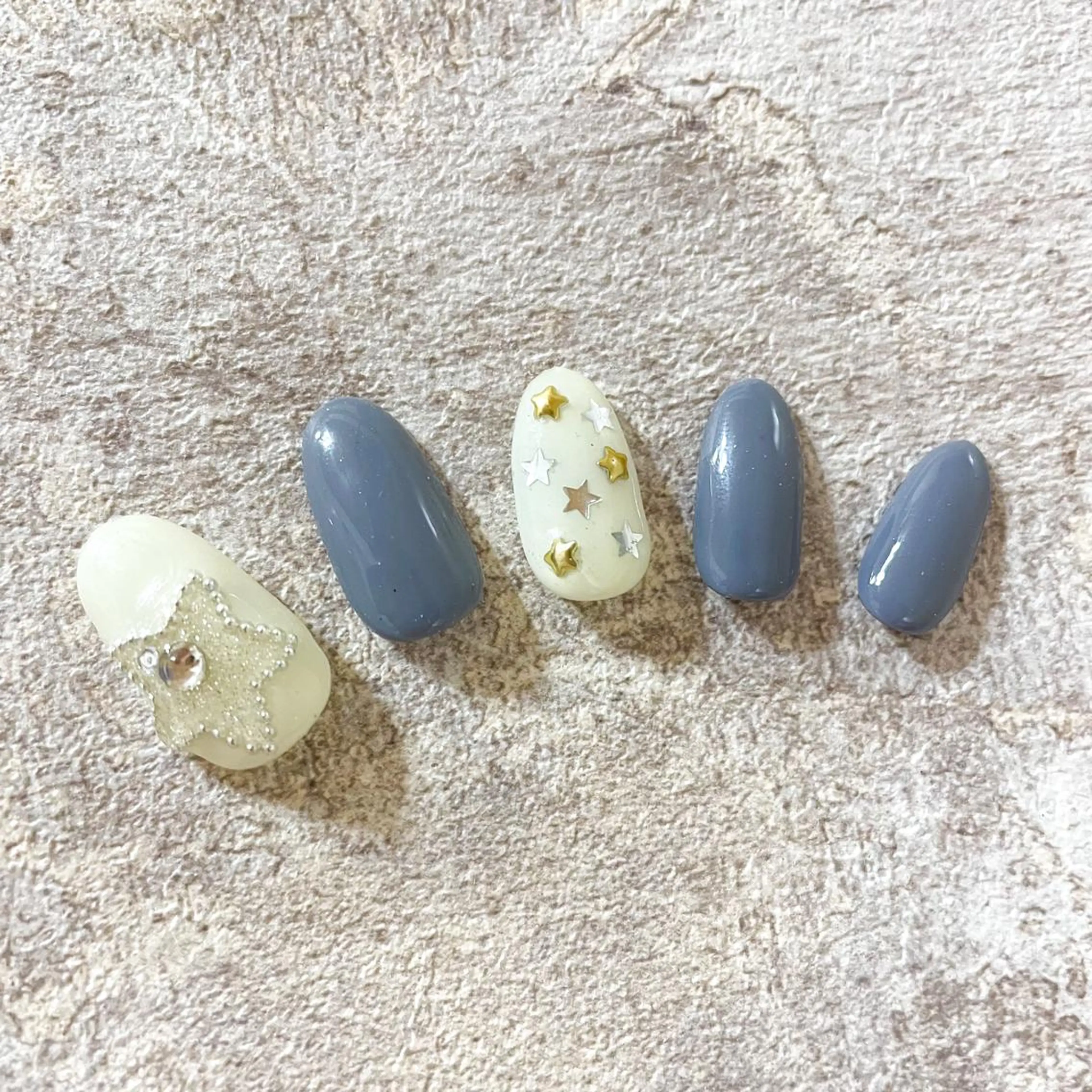 ネイル Tiary Nail Fのネイルデザイン