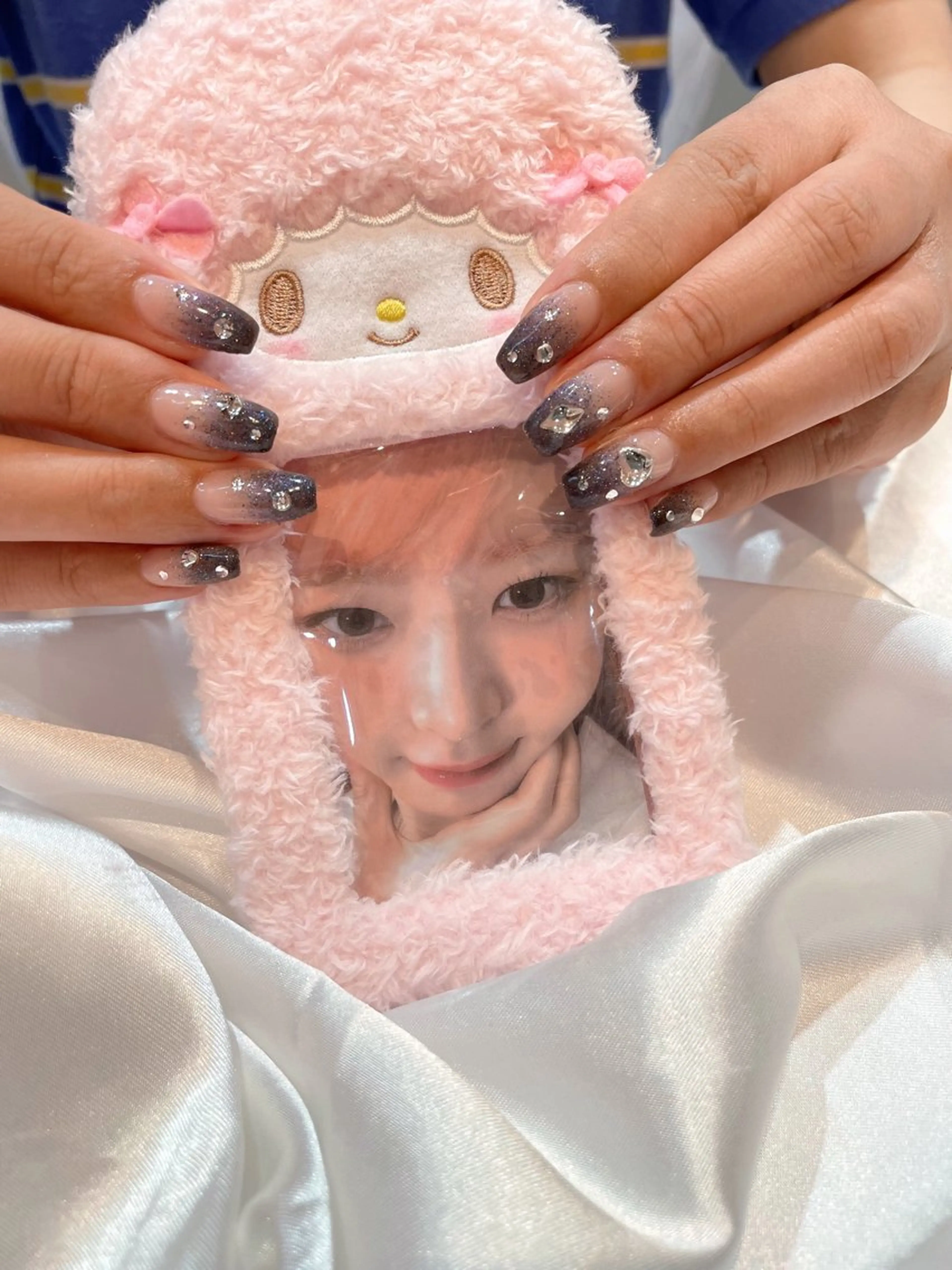 ネイル ハンドネイル classic 新横浜所属・山田 暉のネイルデザイン