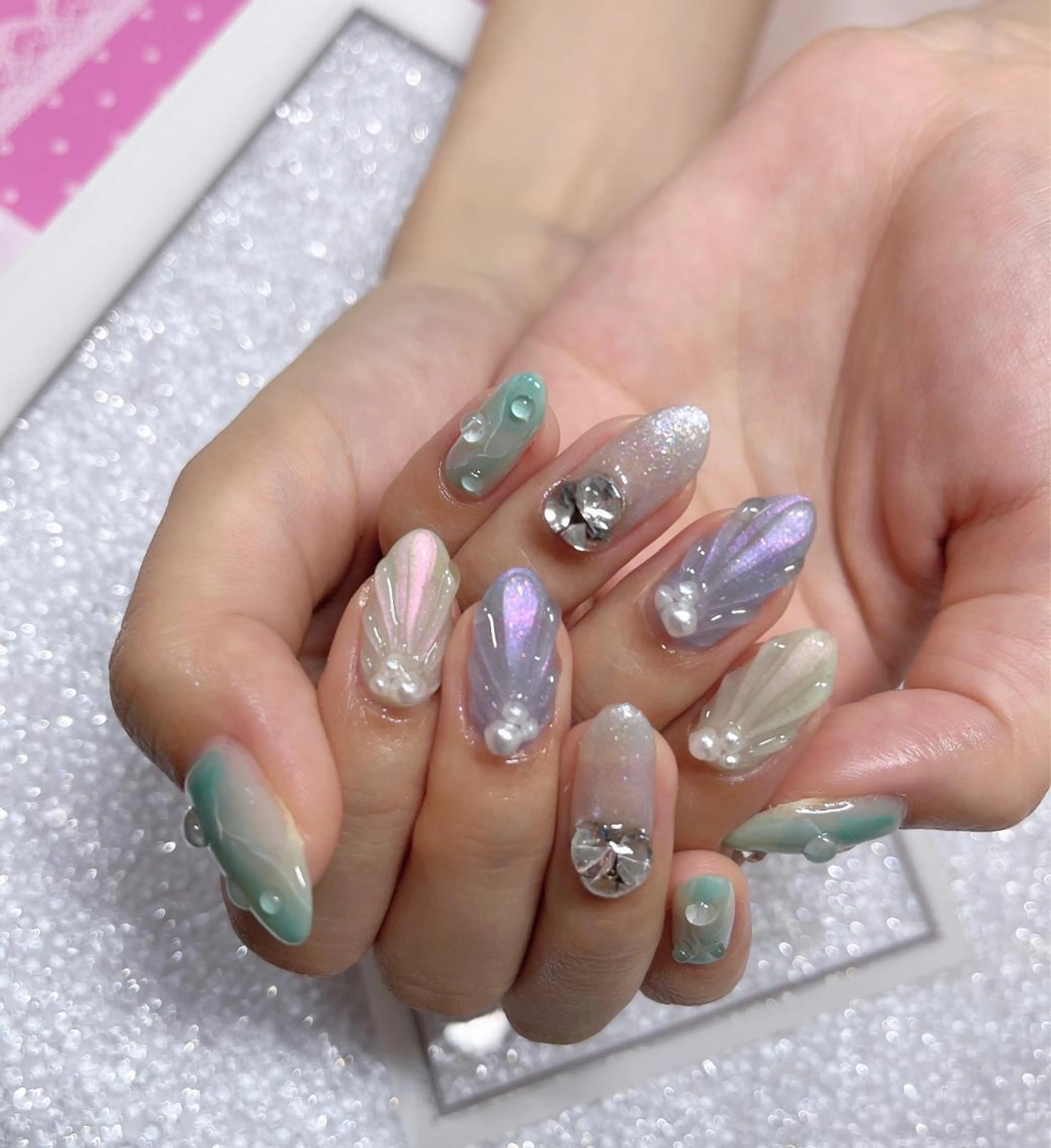 ネイル ハンドネイル COCO ネイルのネイルデザイン