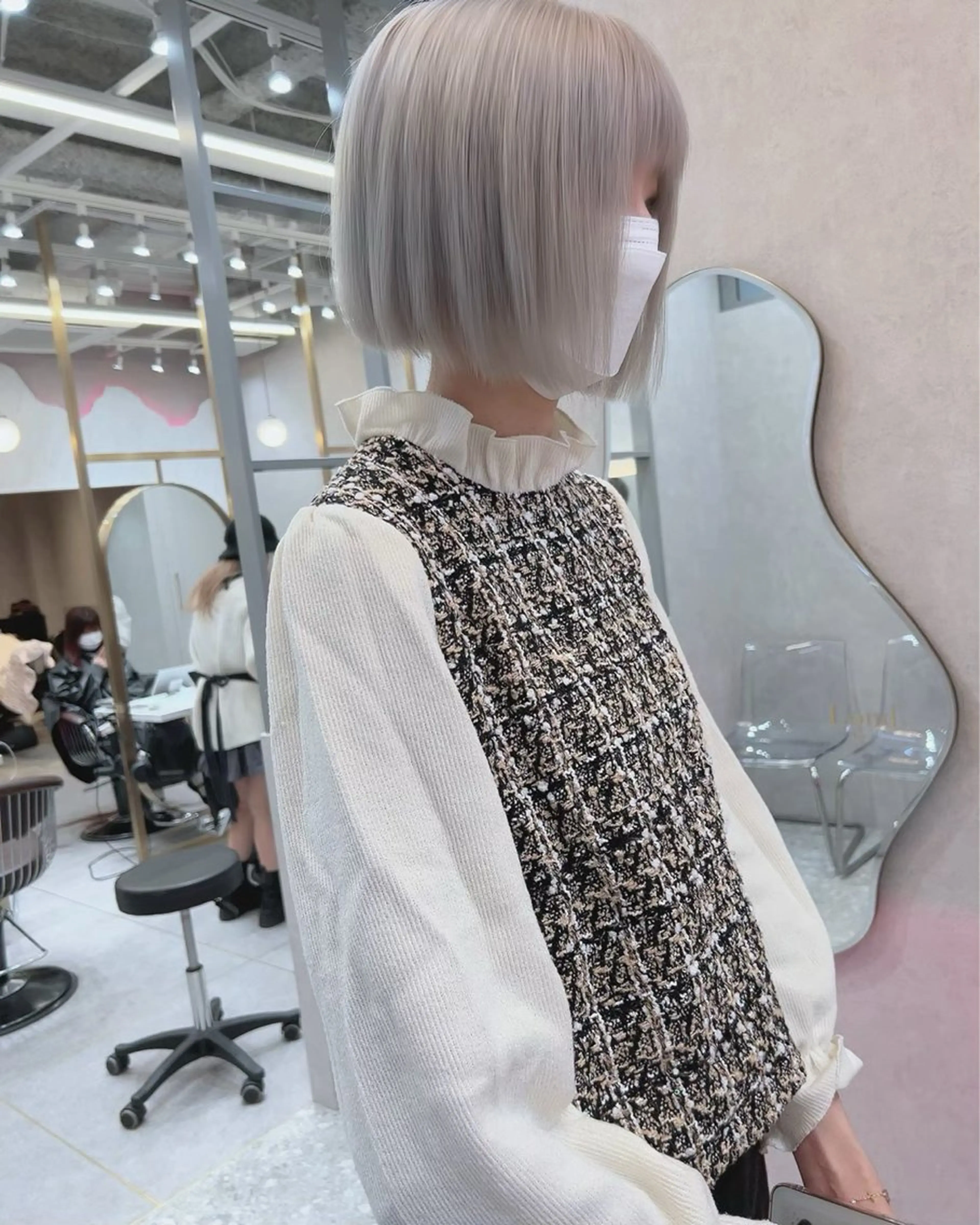 ショート カラー シルバー カット ヘアカラー トリートメント ヘアセット 似合わせカラー× ウルフカット/ホマレのヘアスタイル