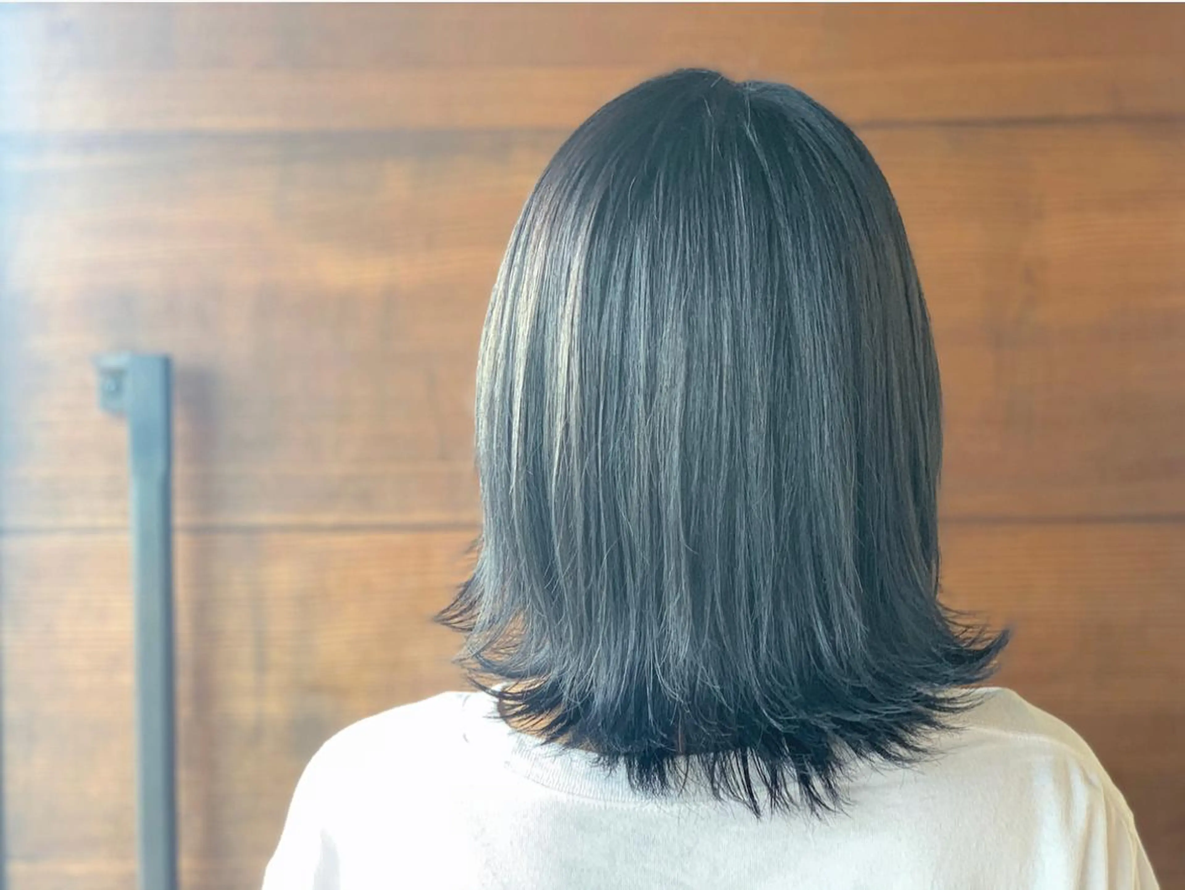 ミディアム カラー ブルーカラー 髪質改善 トリートメント 悠 亜のマツエク・マツパデザイン