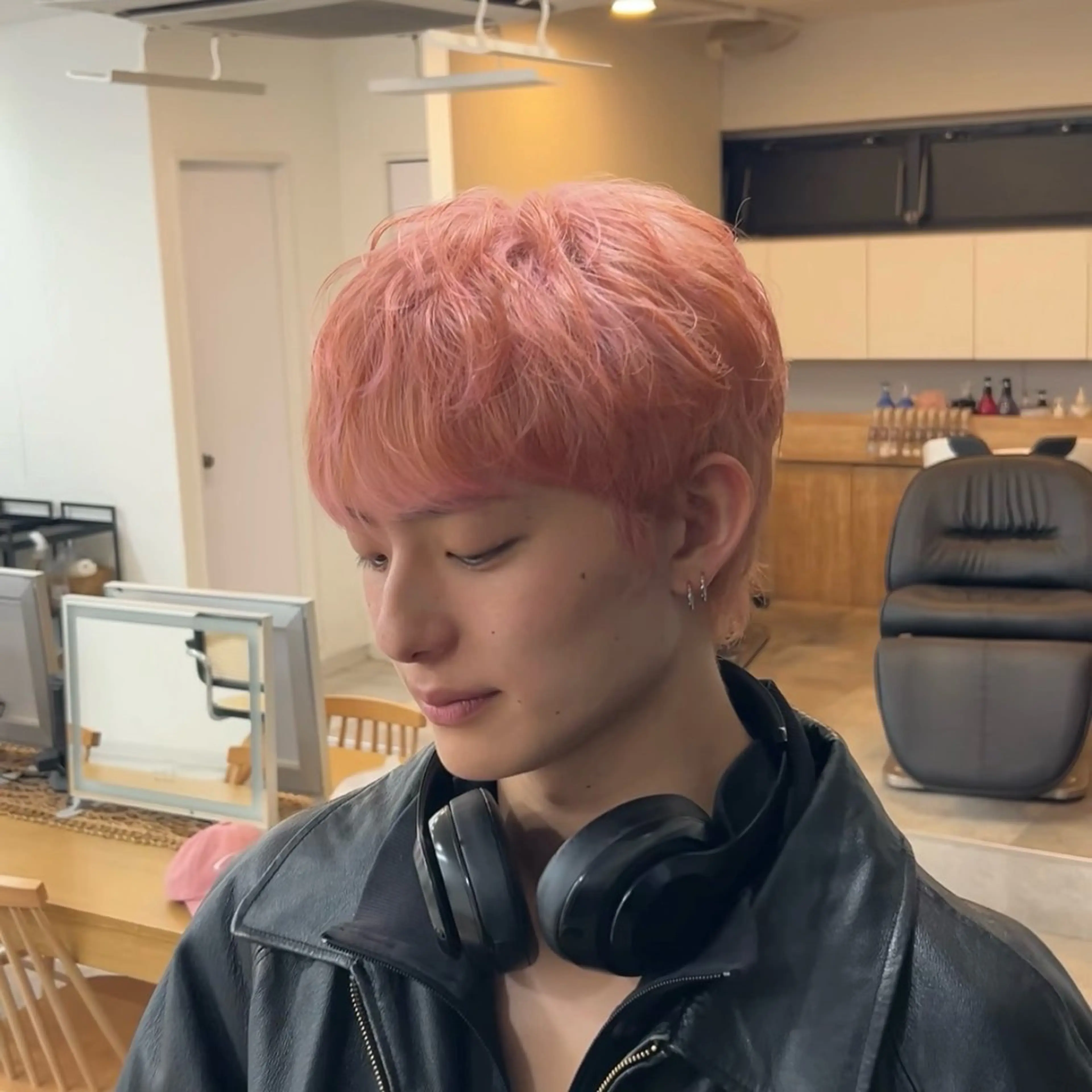 ミディアム カラー ベージュカラー ブリーチ ピンクカラー ヘアカラー ブリーチカラー/原宿 /髪質改善/shinのヘアスタイル