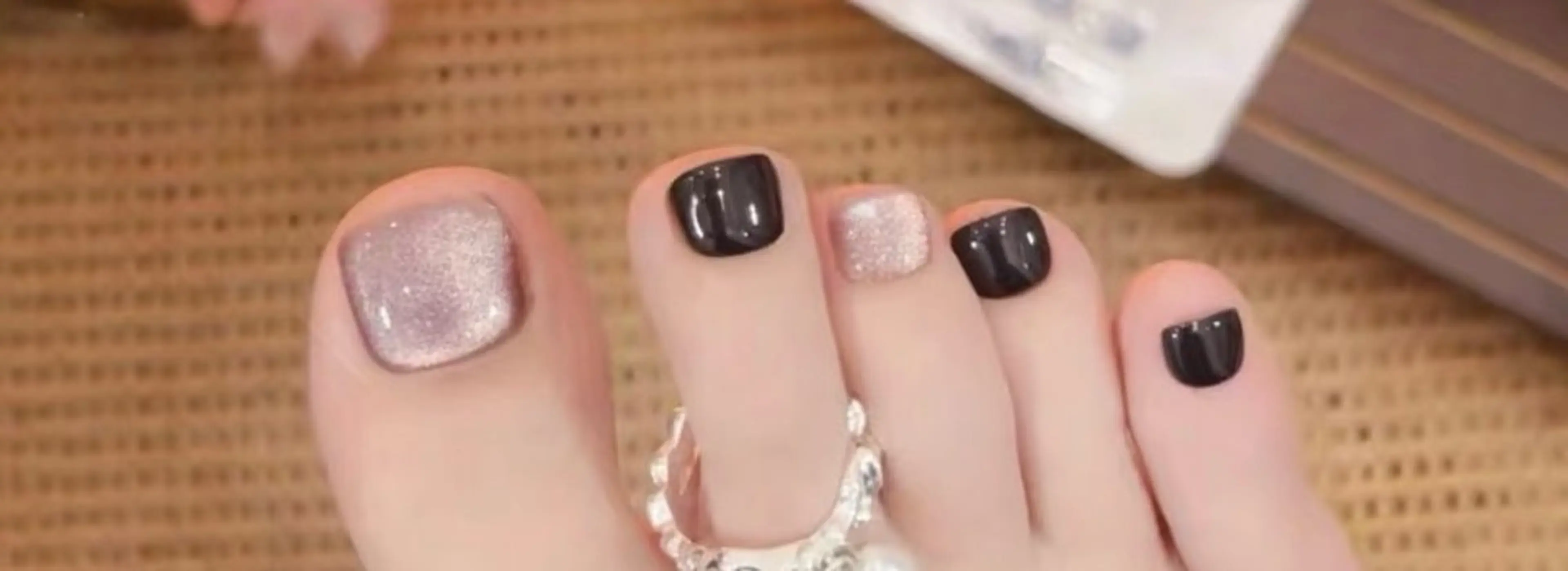 ネイル 高木 維麗絲のネイルデザイン