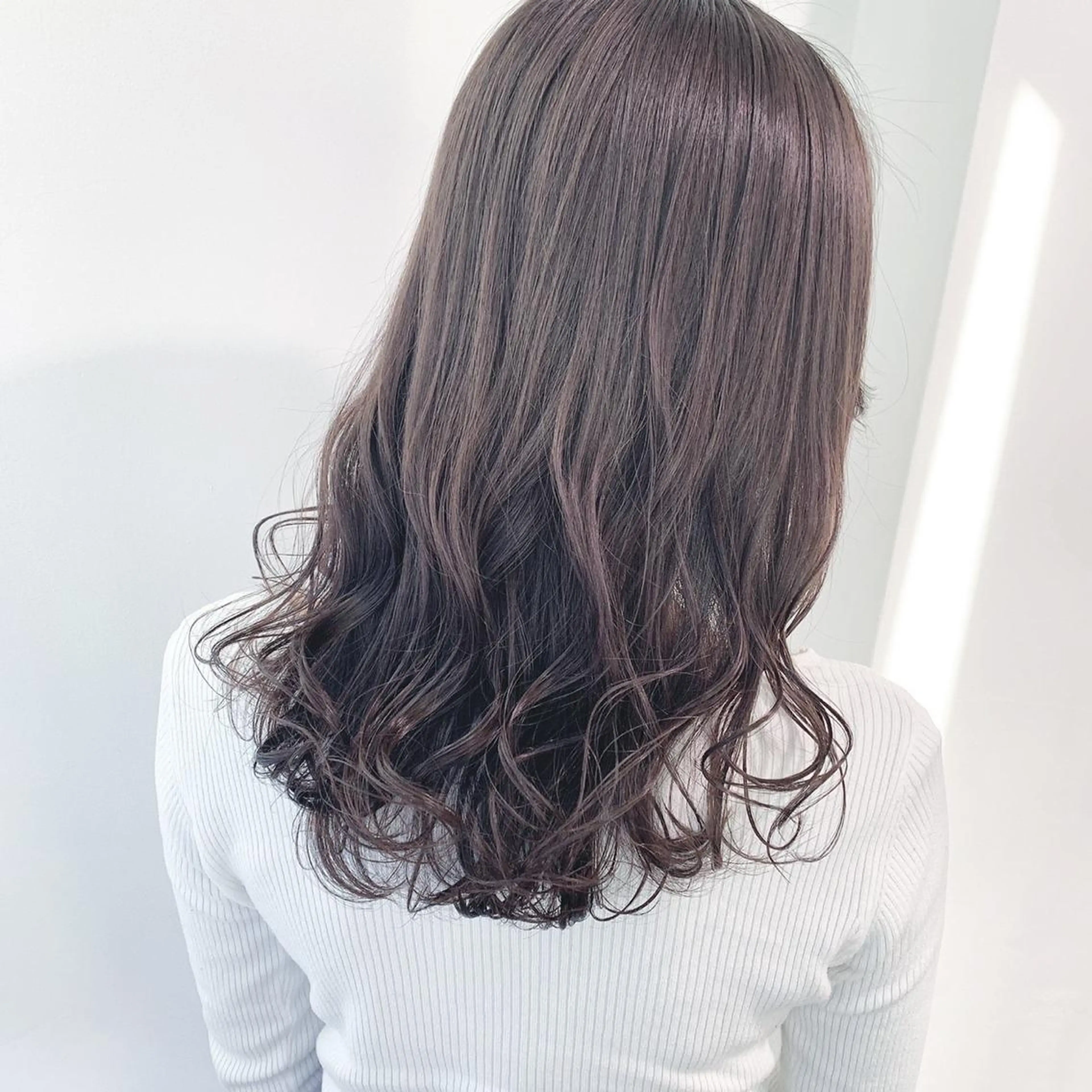 ミディアム 髪質改善 トリートメント 酸熱トリートメント カット ヘアカラー YUZA grow HAIR 札幌所属・韓国ヘア指名率 No. 1小堀京介のヘアスタイル