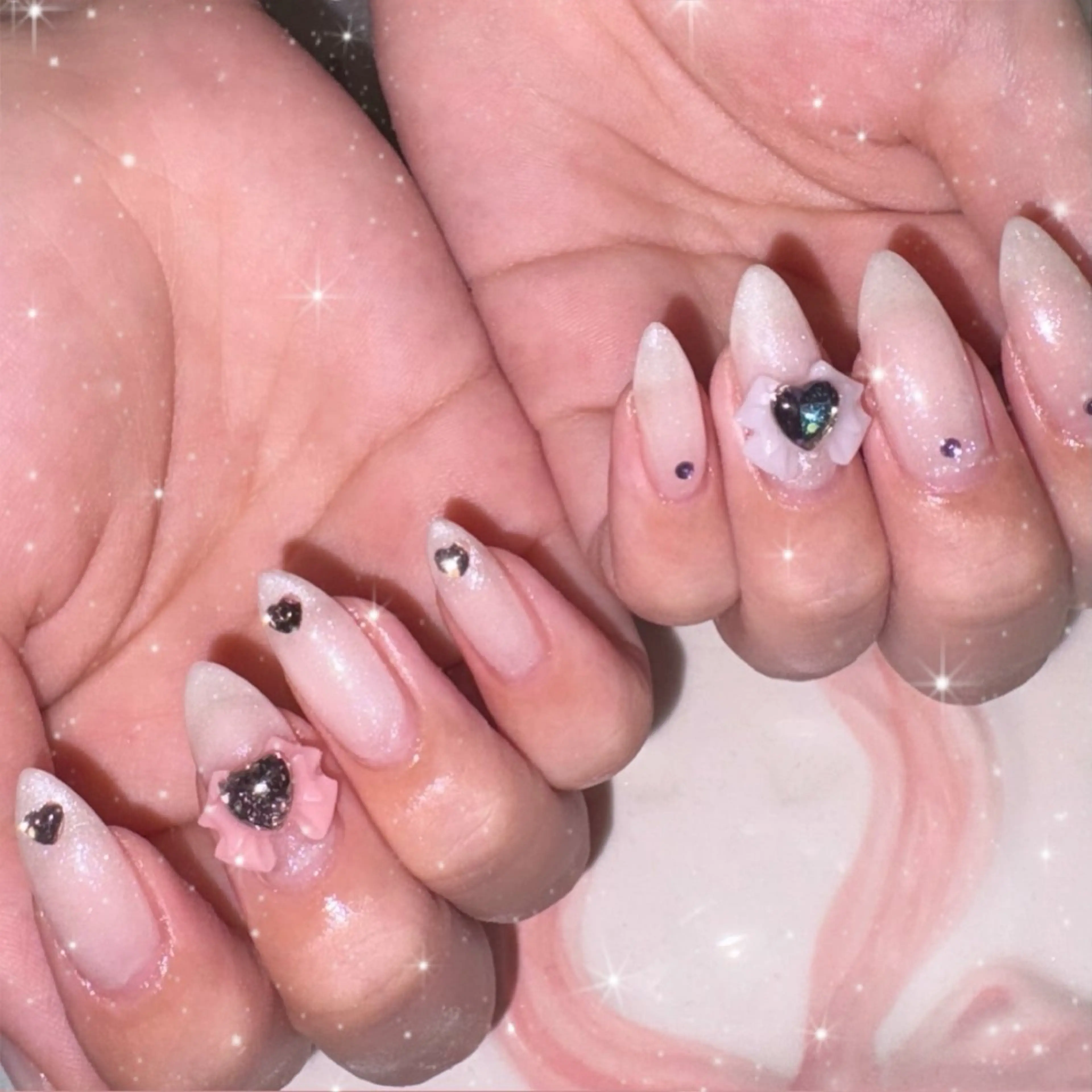 ネイル LUANA所属・LUANA ジュリのネイルデザイン