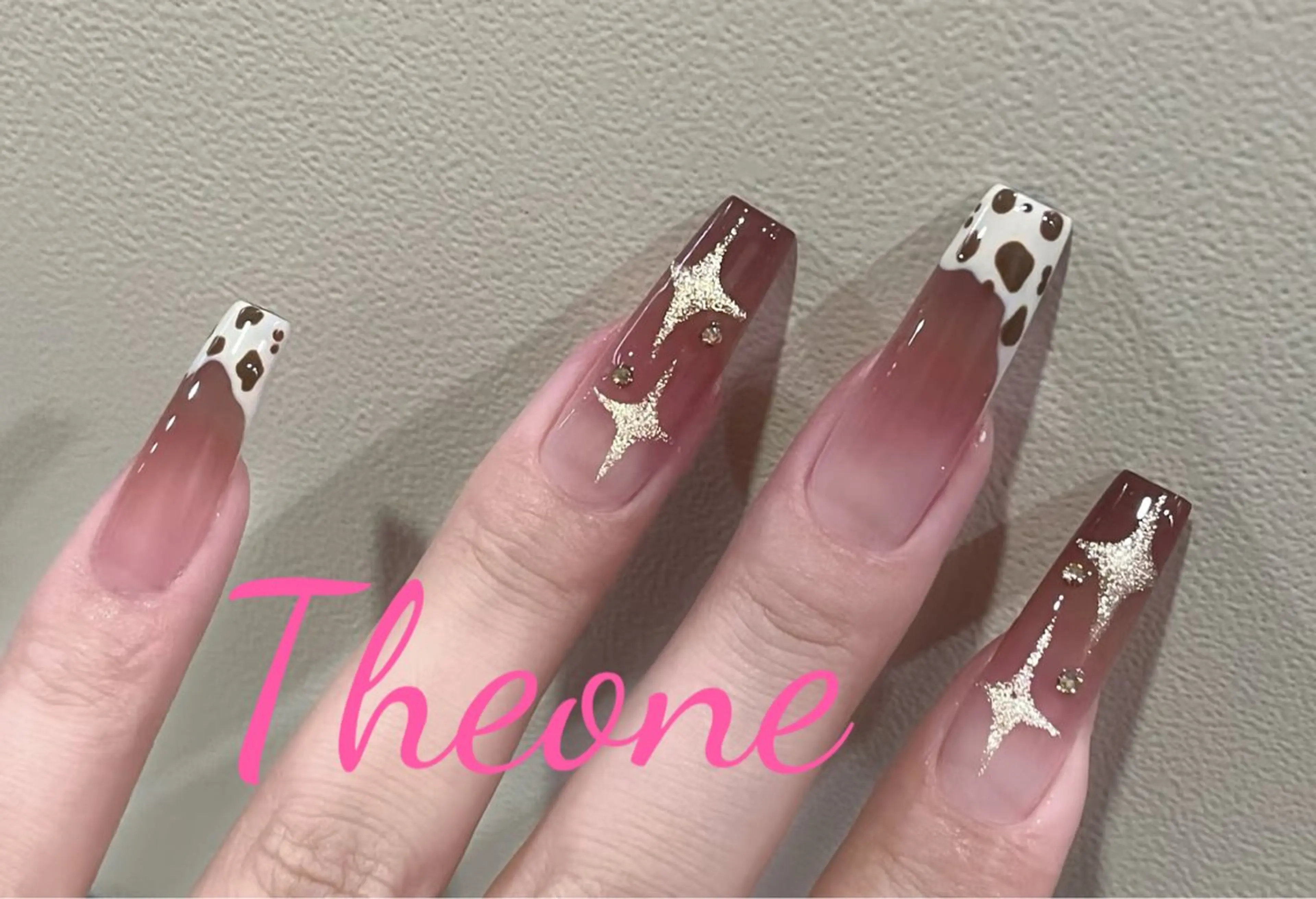 ネイル THE ONE 杉山のネイルデザイン