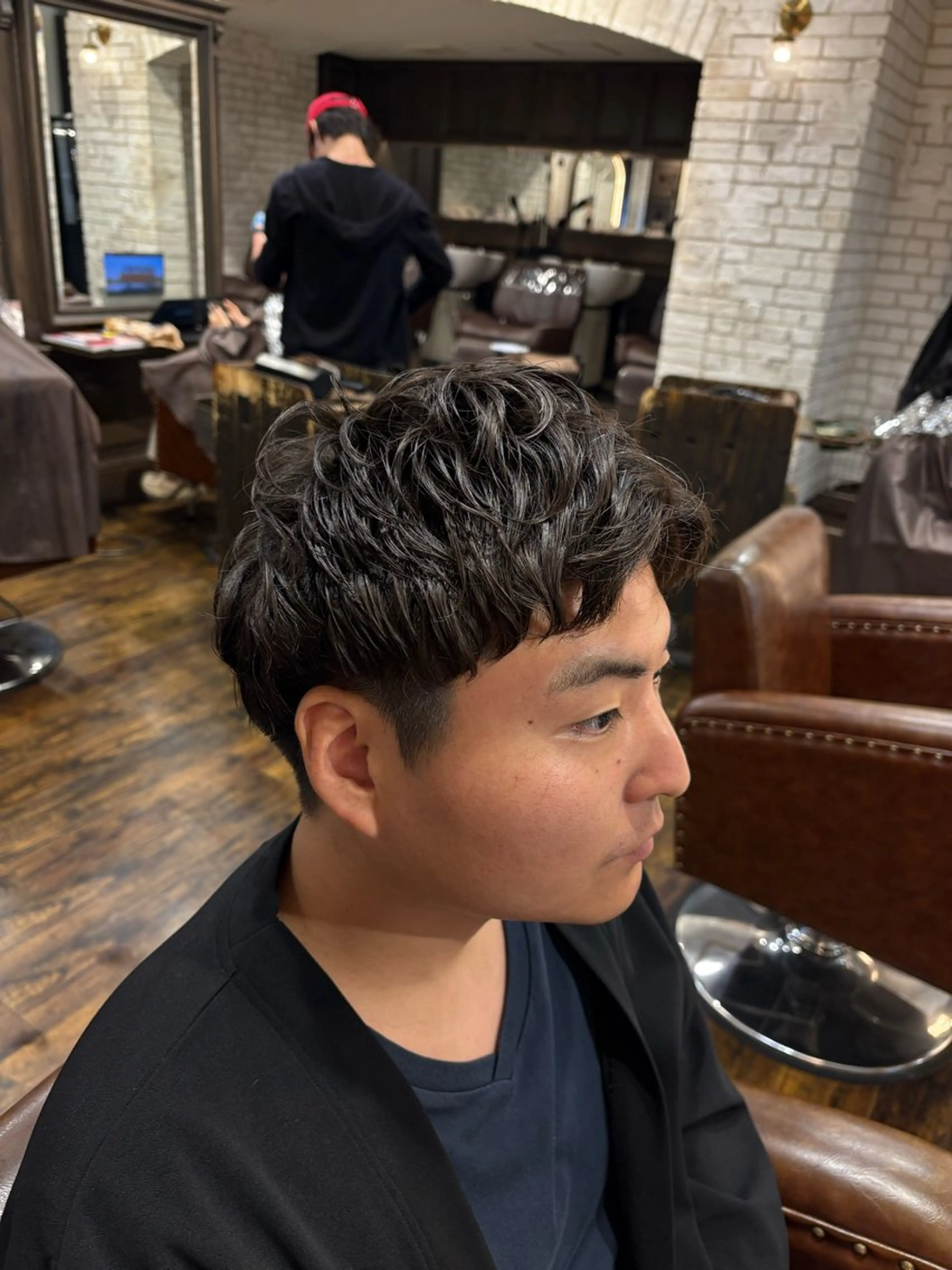 パーマ メンズ noa 似合わせ︰ 透明感︰韓国風のヘアスタイル