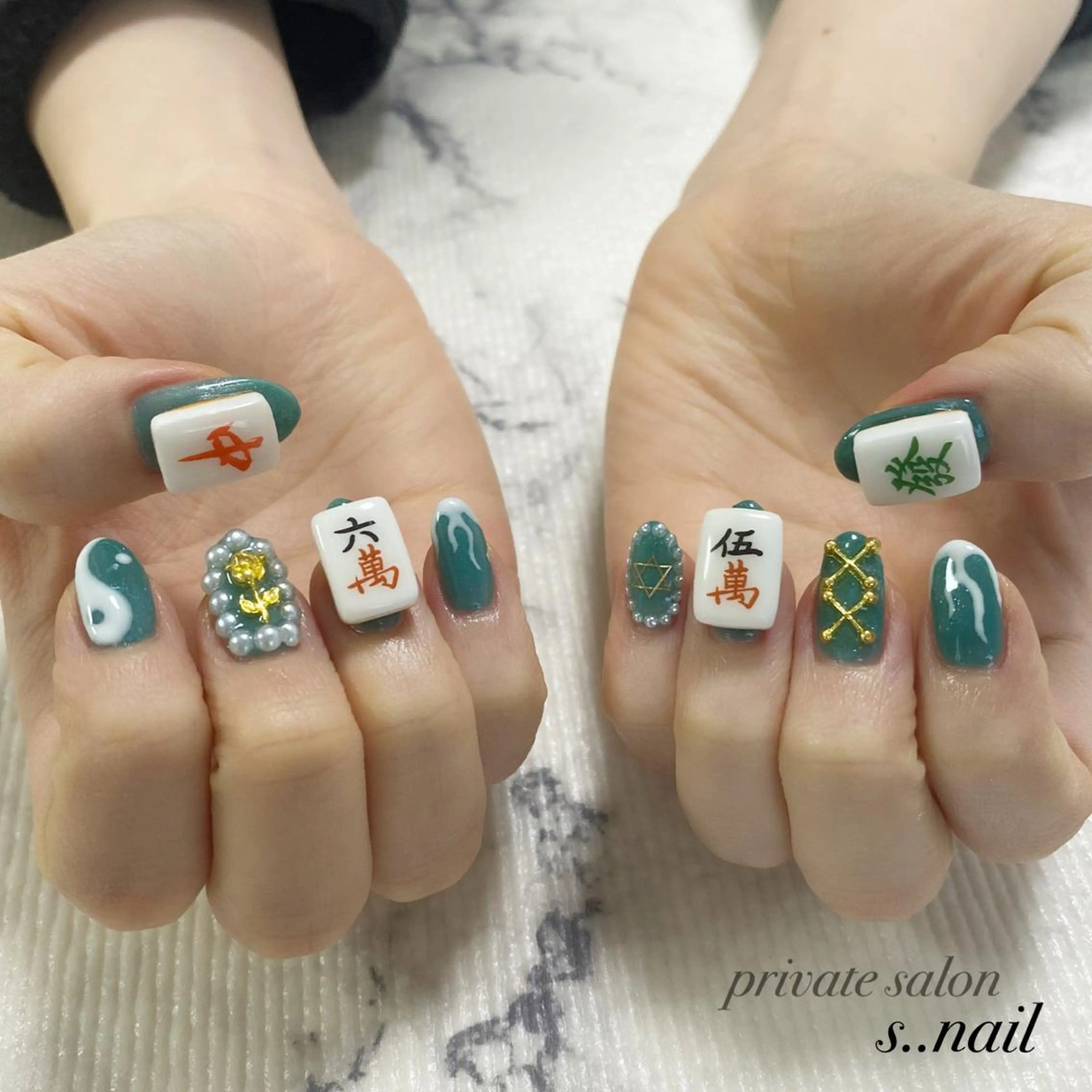 ●デザインネイル ​〜​つけ放題/のせ放題​〜​   ※オフあり　（持ち込み画像対応）の写真