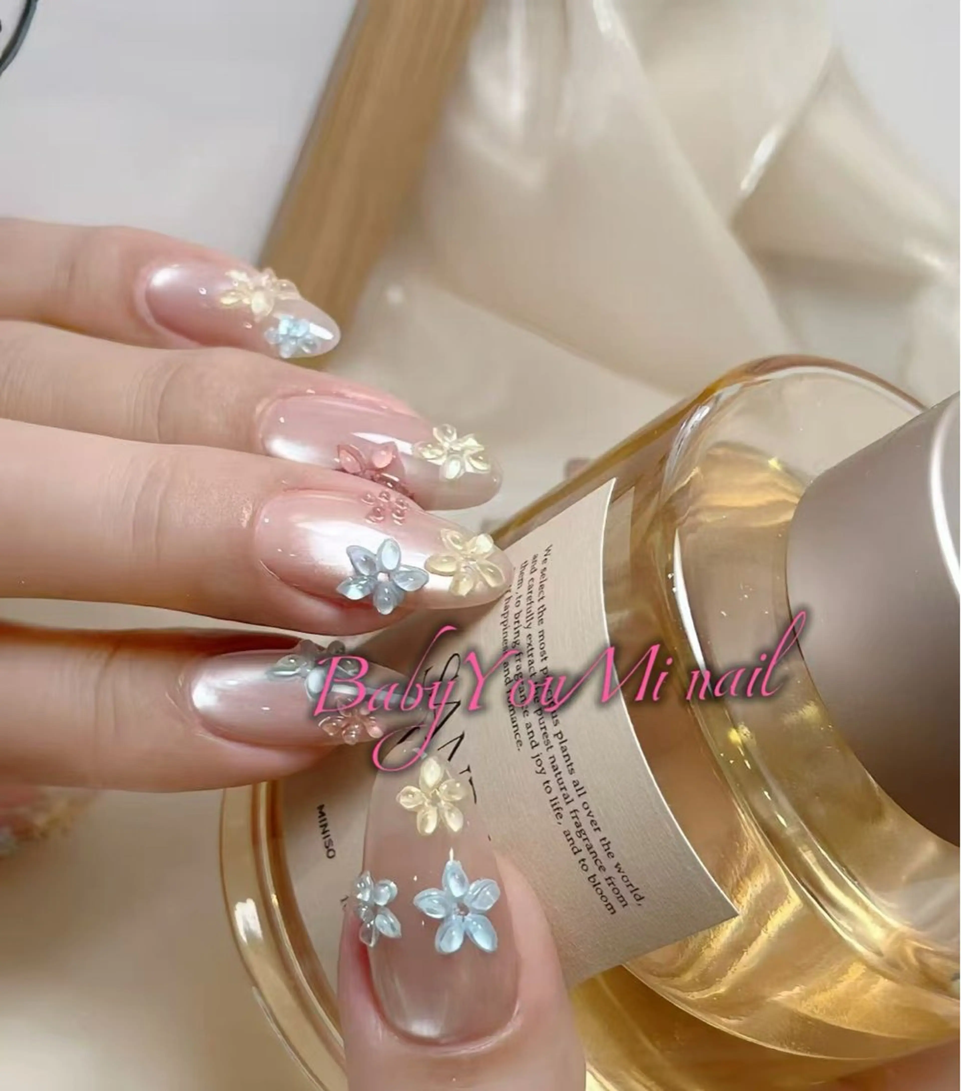 ネイル オーロラネイル チークネイル 成人式 フットネイル フレンチネイル ハンドネイル BabyYouMi nailのネイルデザイン