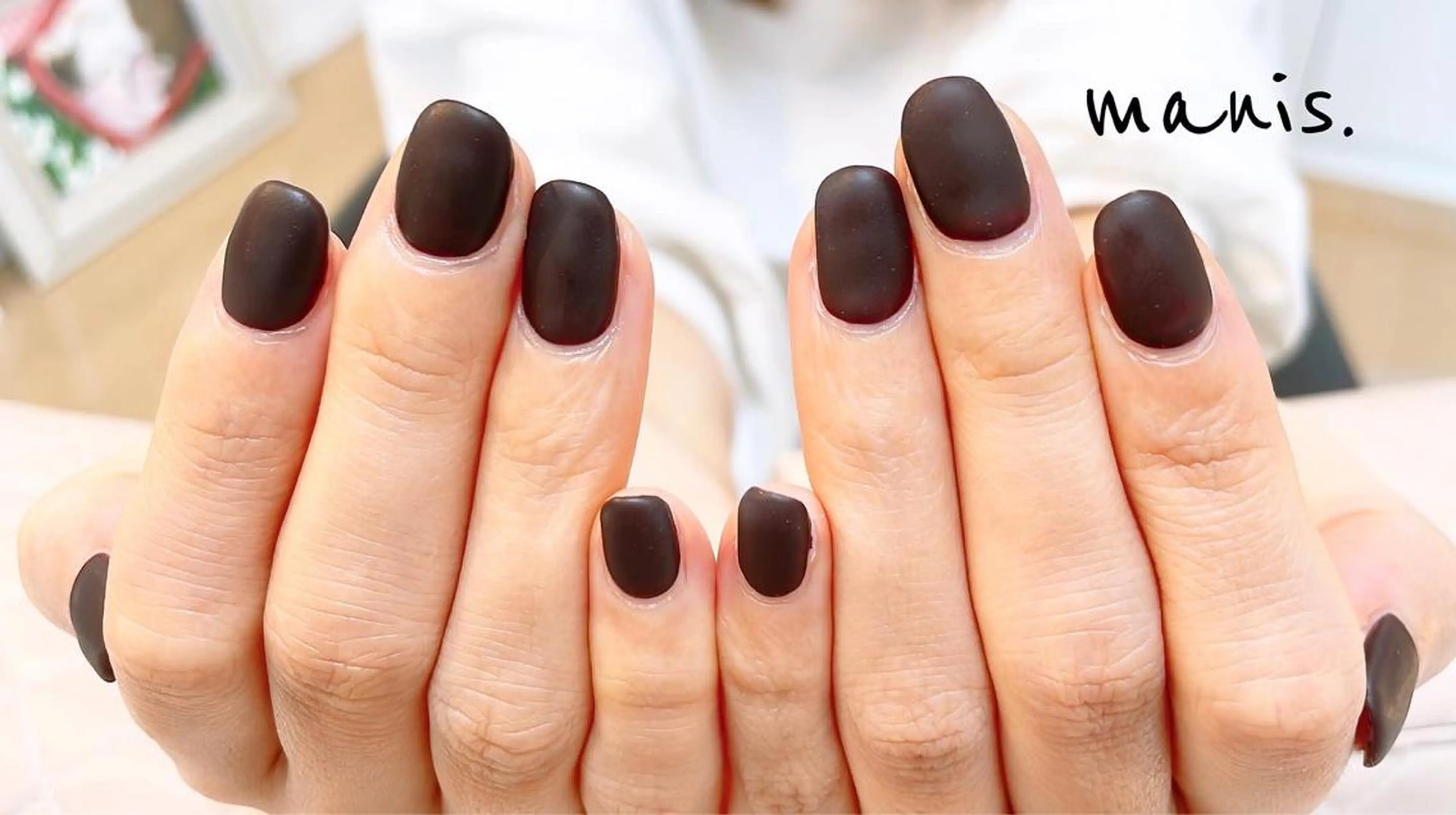 ネイル manis .のネイルデザイン