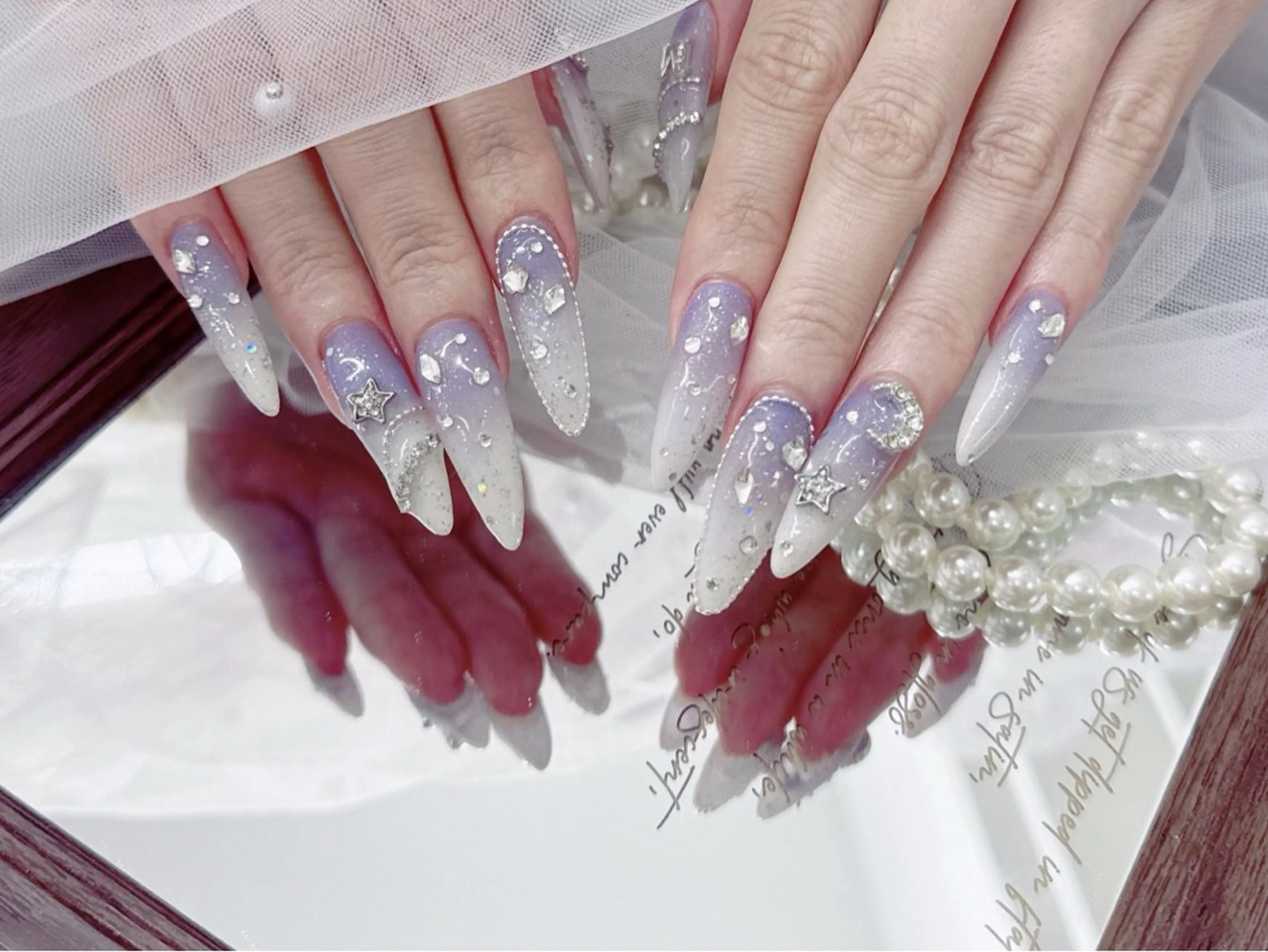 ネイル ハンドネイル ネイルサロン lotusのネイルデザイン