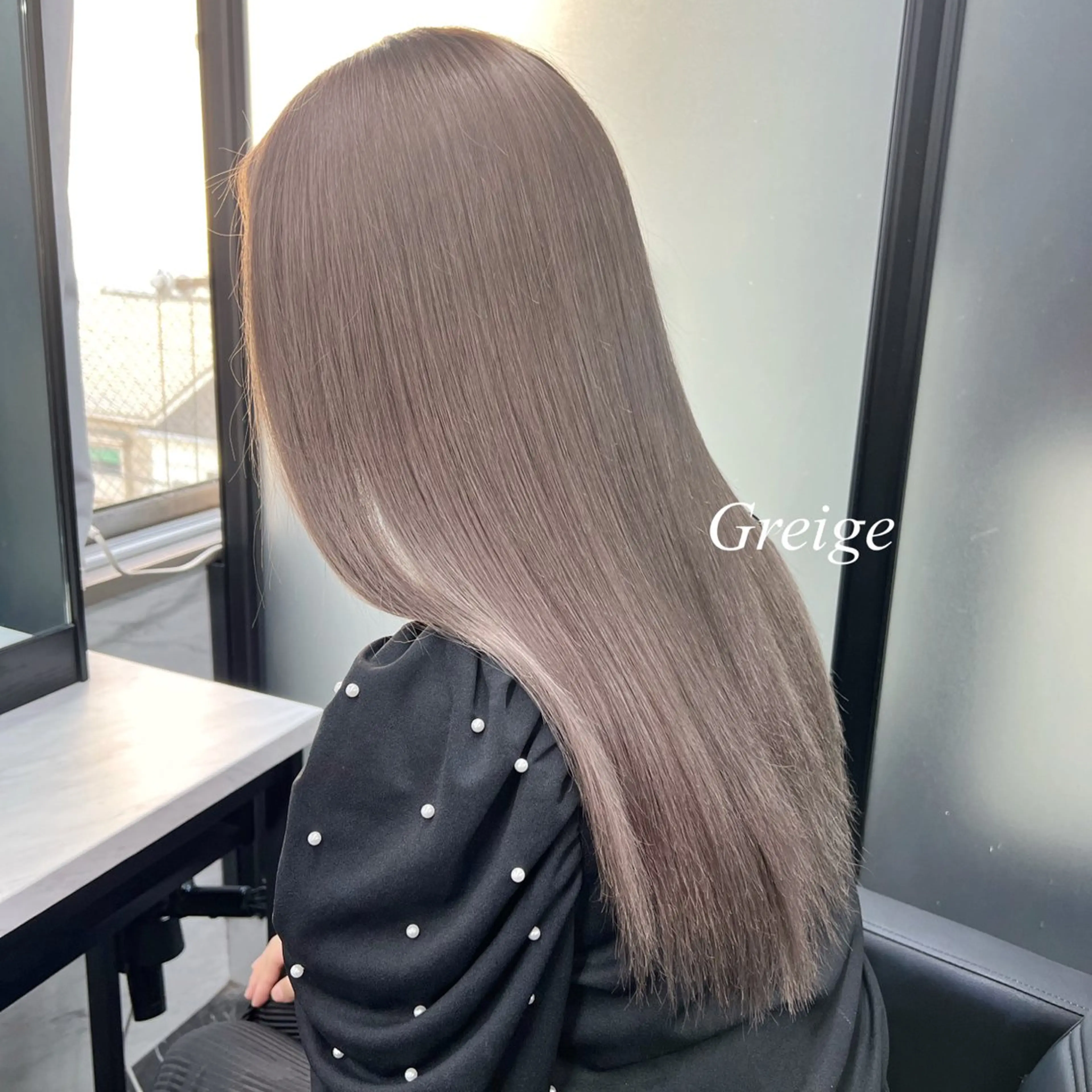 ロング カラー エクステ ヘアカラー シールエクステ特化 ハイトーン、NANAのヘアスタイル