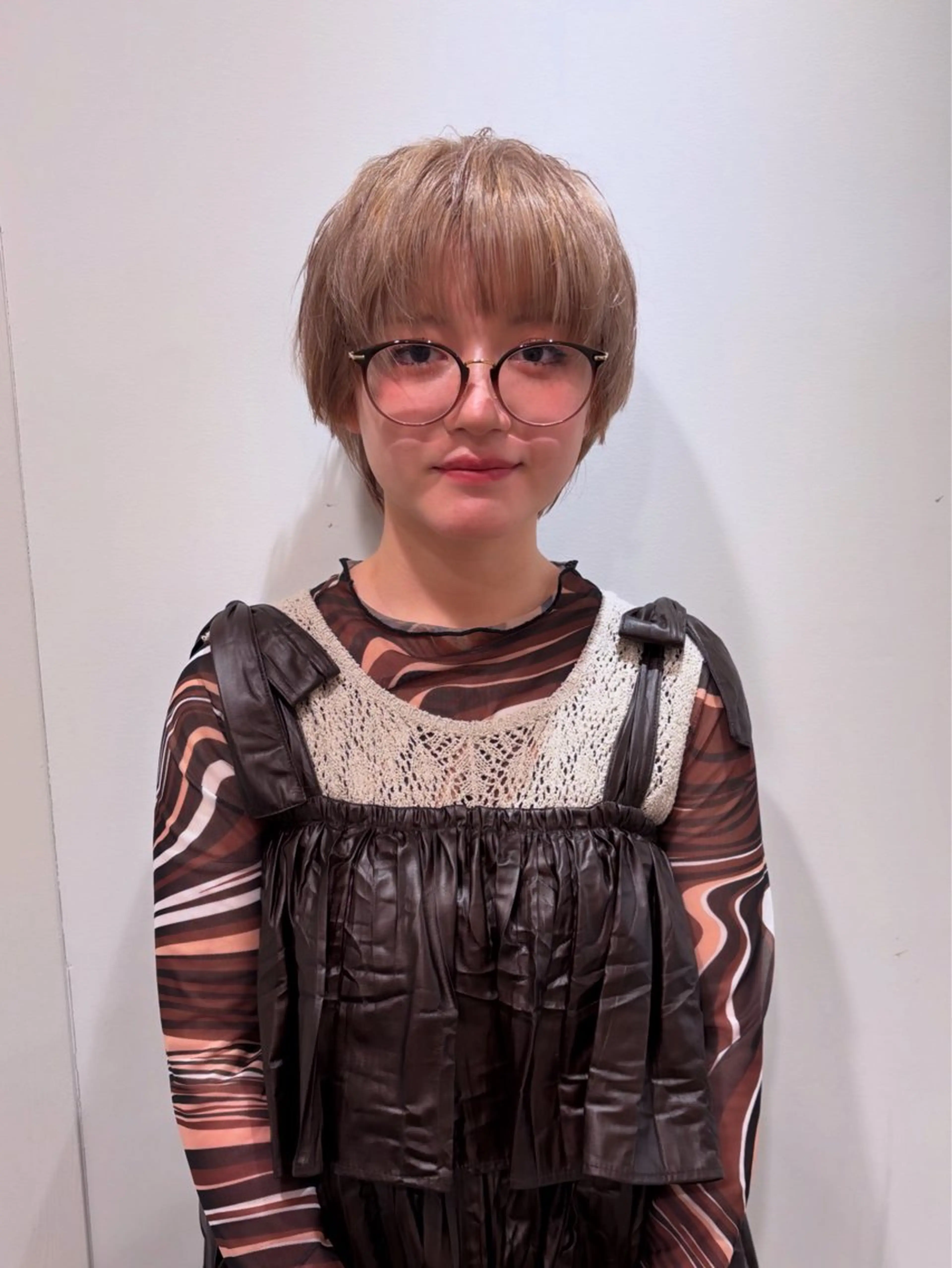 ショート ショートヘア カット ヘアカラー トリートメント ショート/レイヤー/ ボブ/安本和史のヘアスタイル