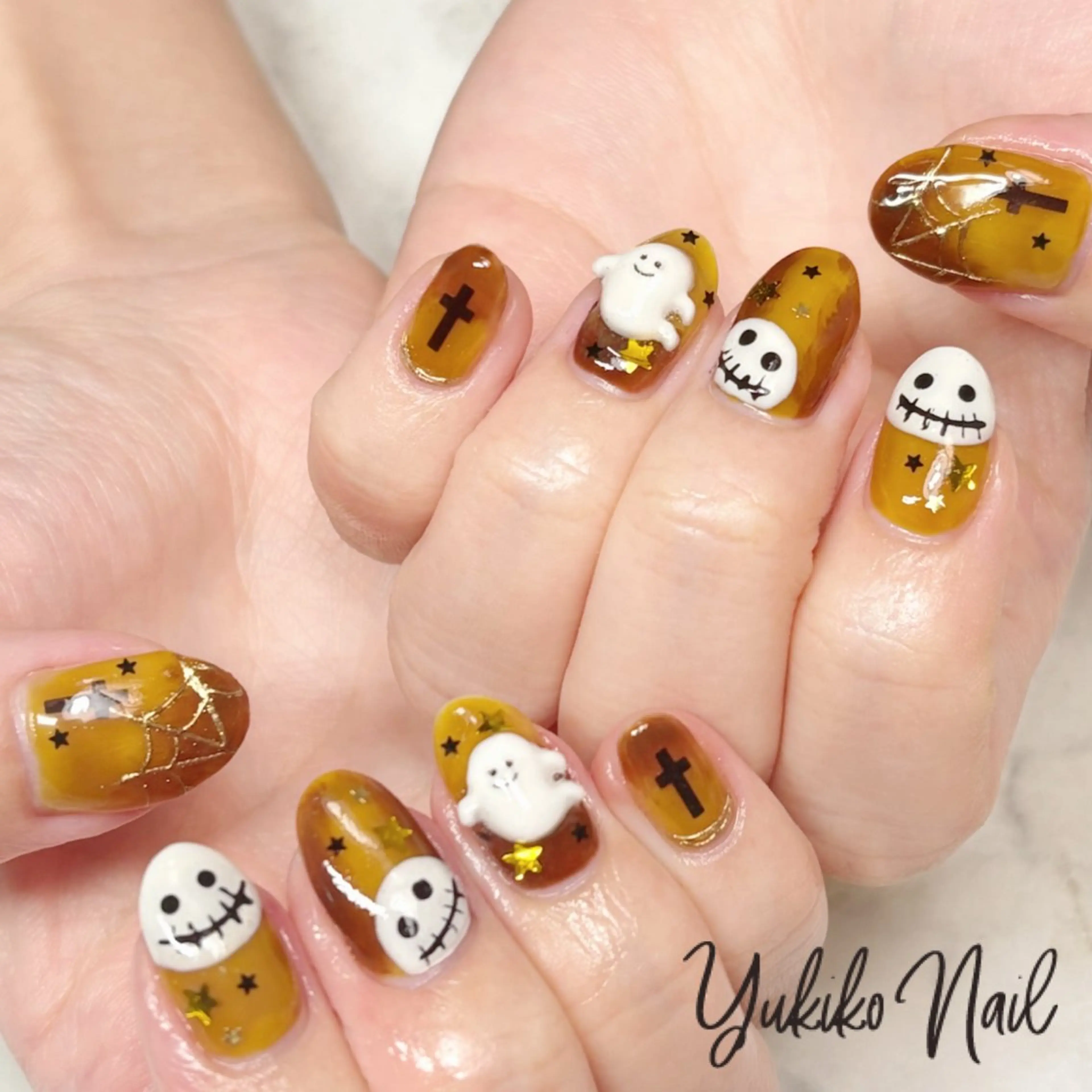 ネイル アートネイル べっ甲ネイル ゴールド ハロウィン ミラーネイル ユキコ ネイルのネイルデザイン