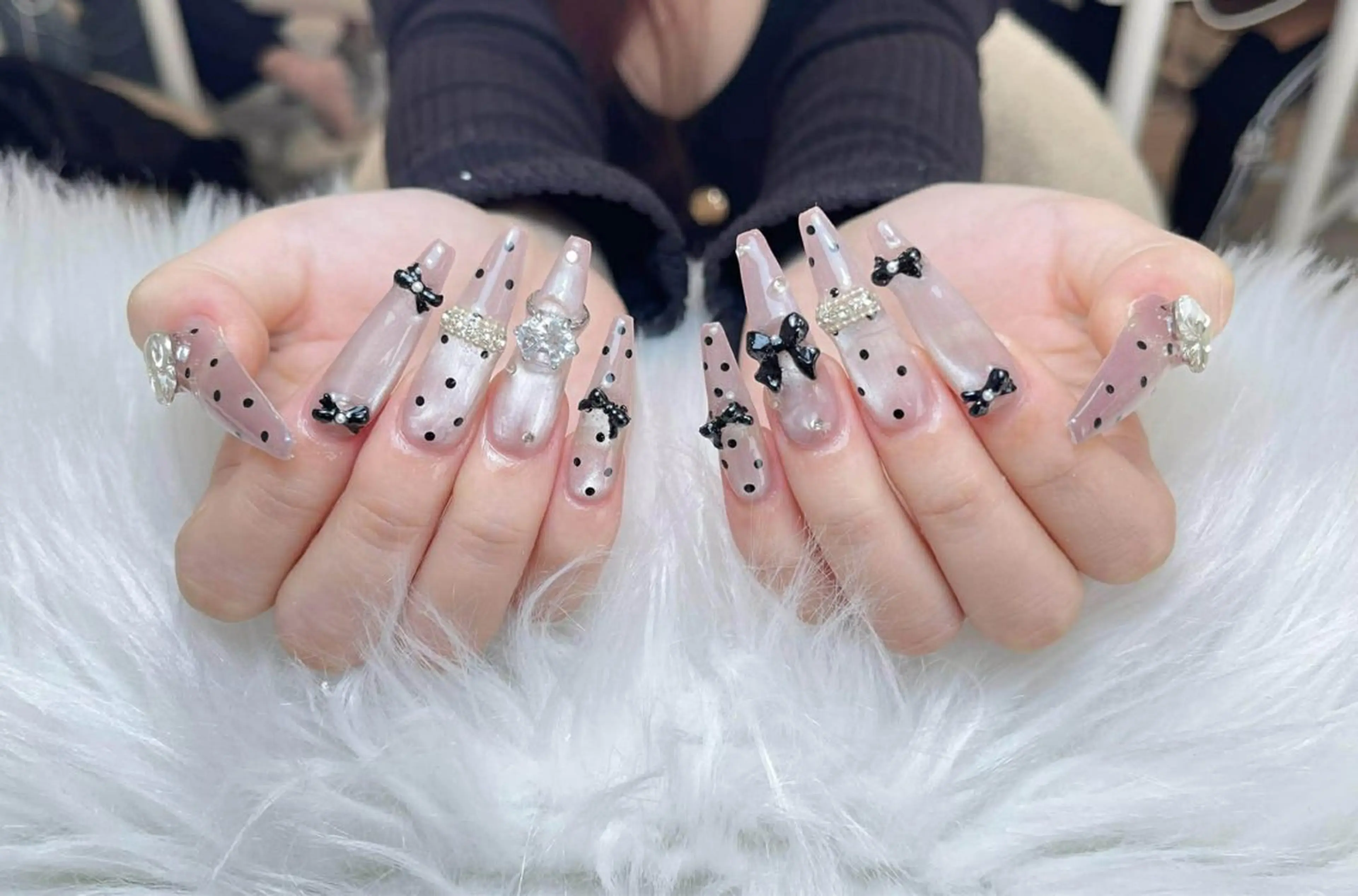 ネイル フレンチネイル ジェルネイル ガーリー 韓国ネイル ロングネイル ハンドネイル NieNail Nezukoのネイルデザイン