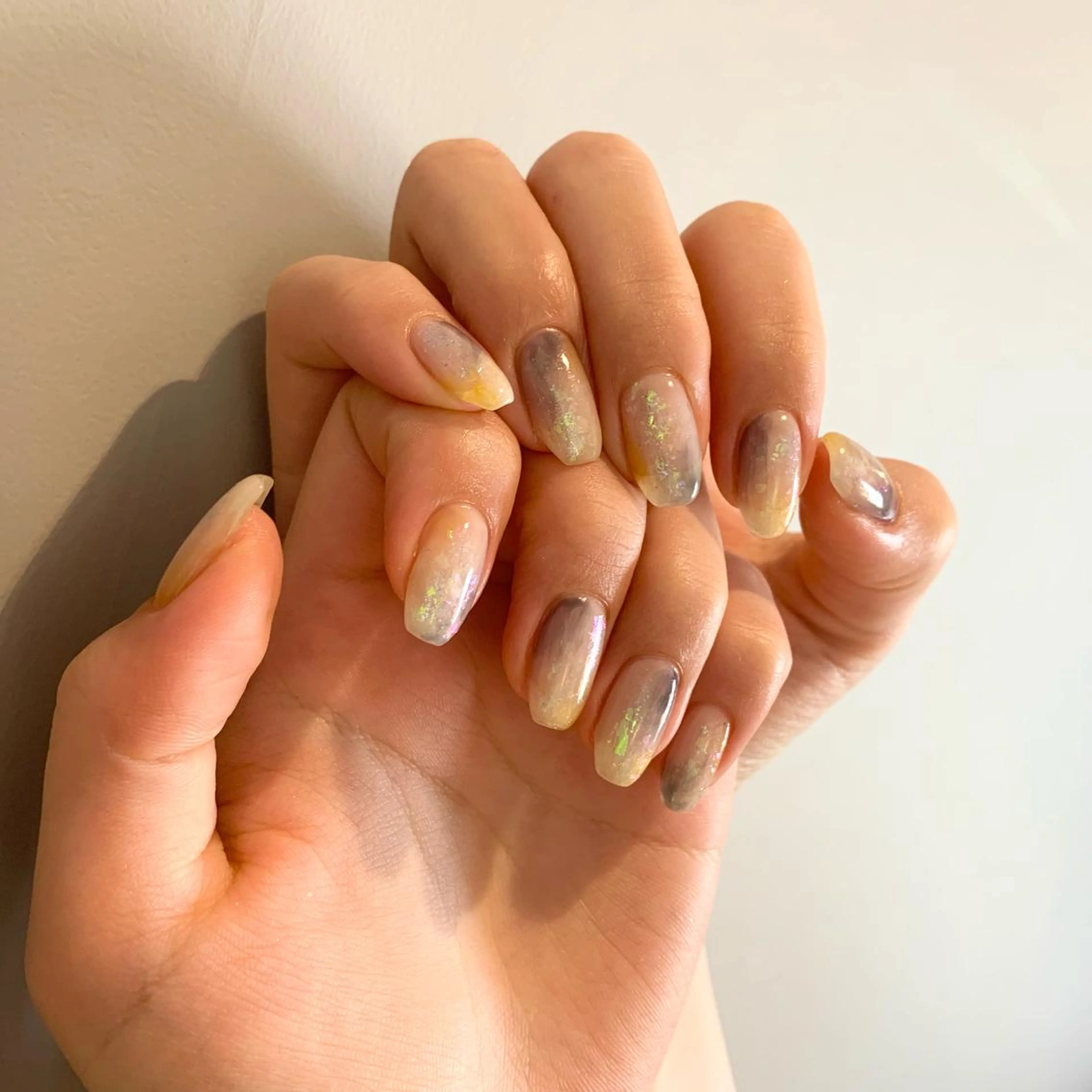 ネイル ハンドネイル ウシク ミユキのネイルデザイン