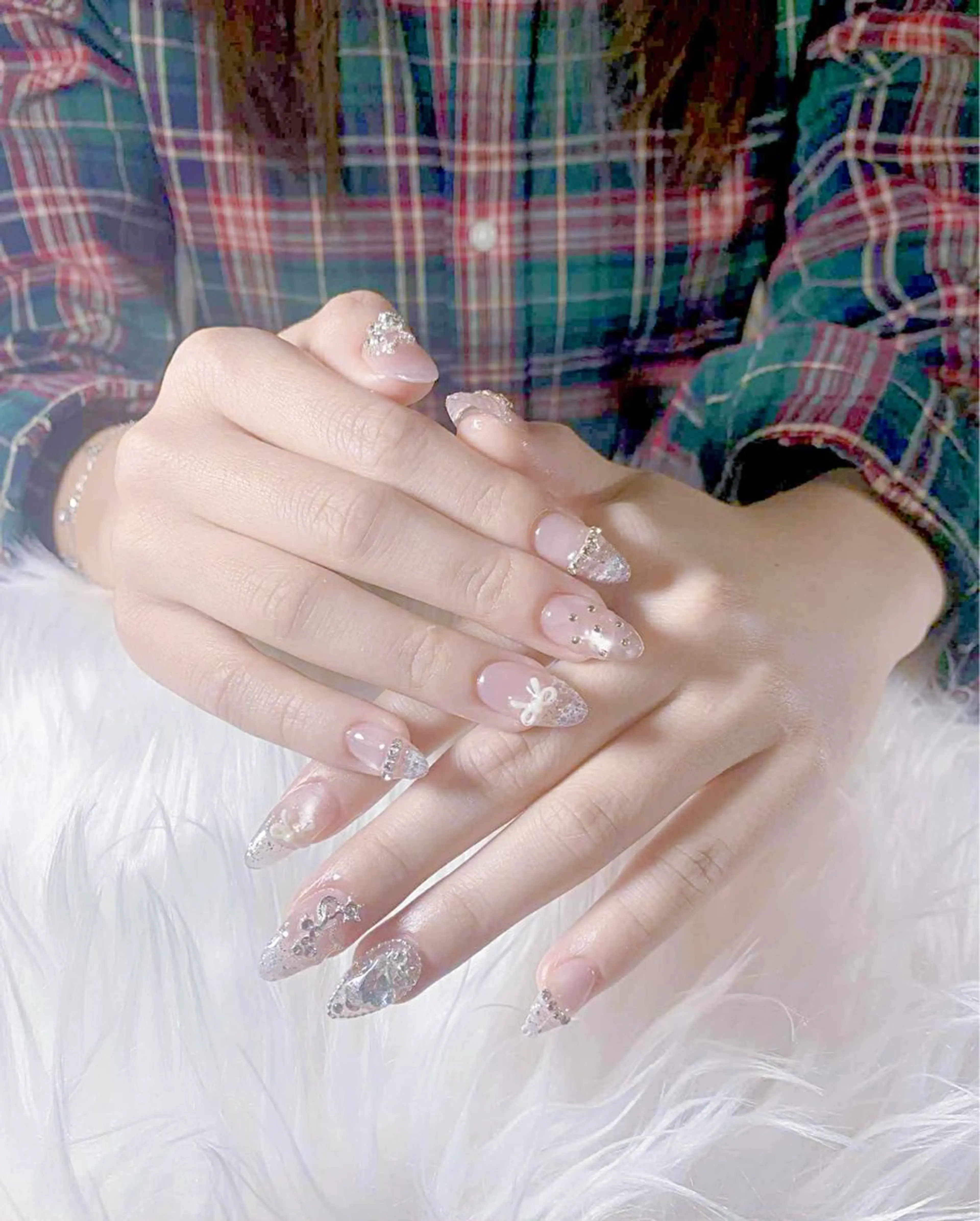 ネイル NekoNailsalon所属・グエン アンのネイルデザイン