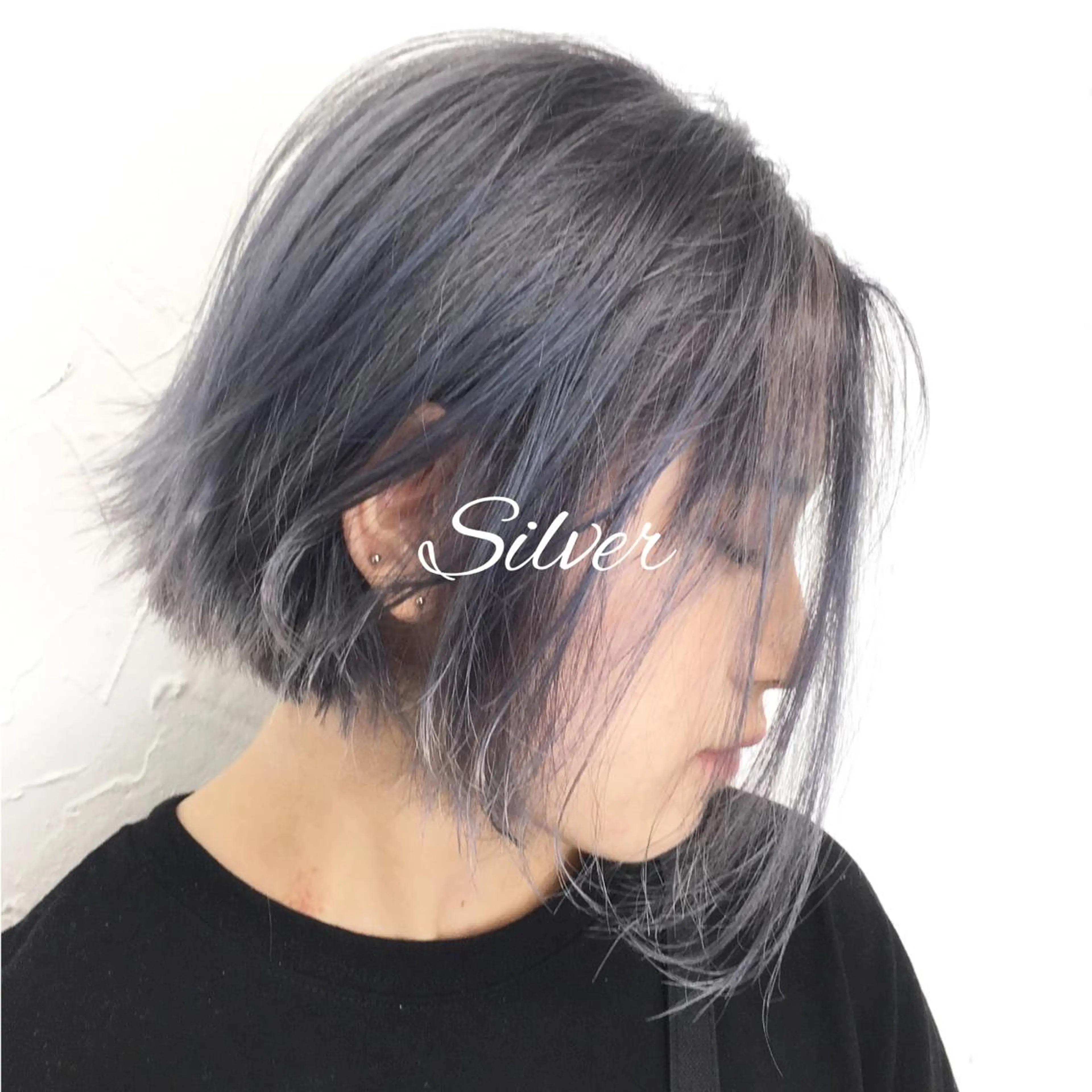 ショート カラー ブリーチ 大人垢抜け ダブルカラー【上野】のヘアスタイル