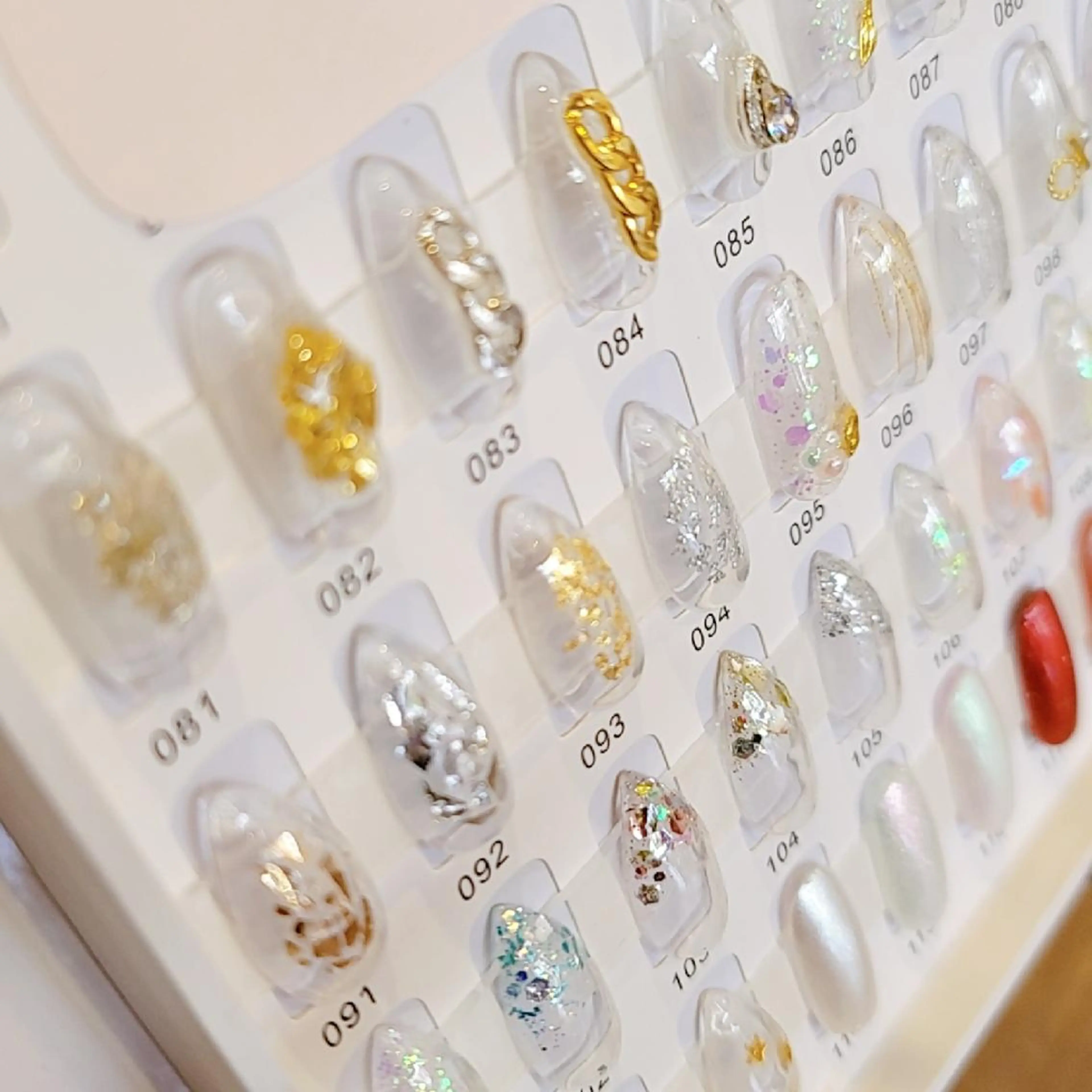 ネイル シンプルネイル へなちょこ ネイリストのネイルデザイン