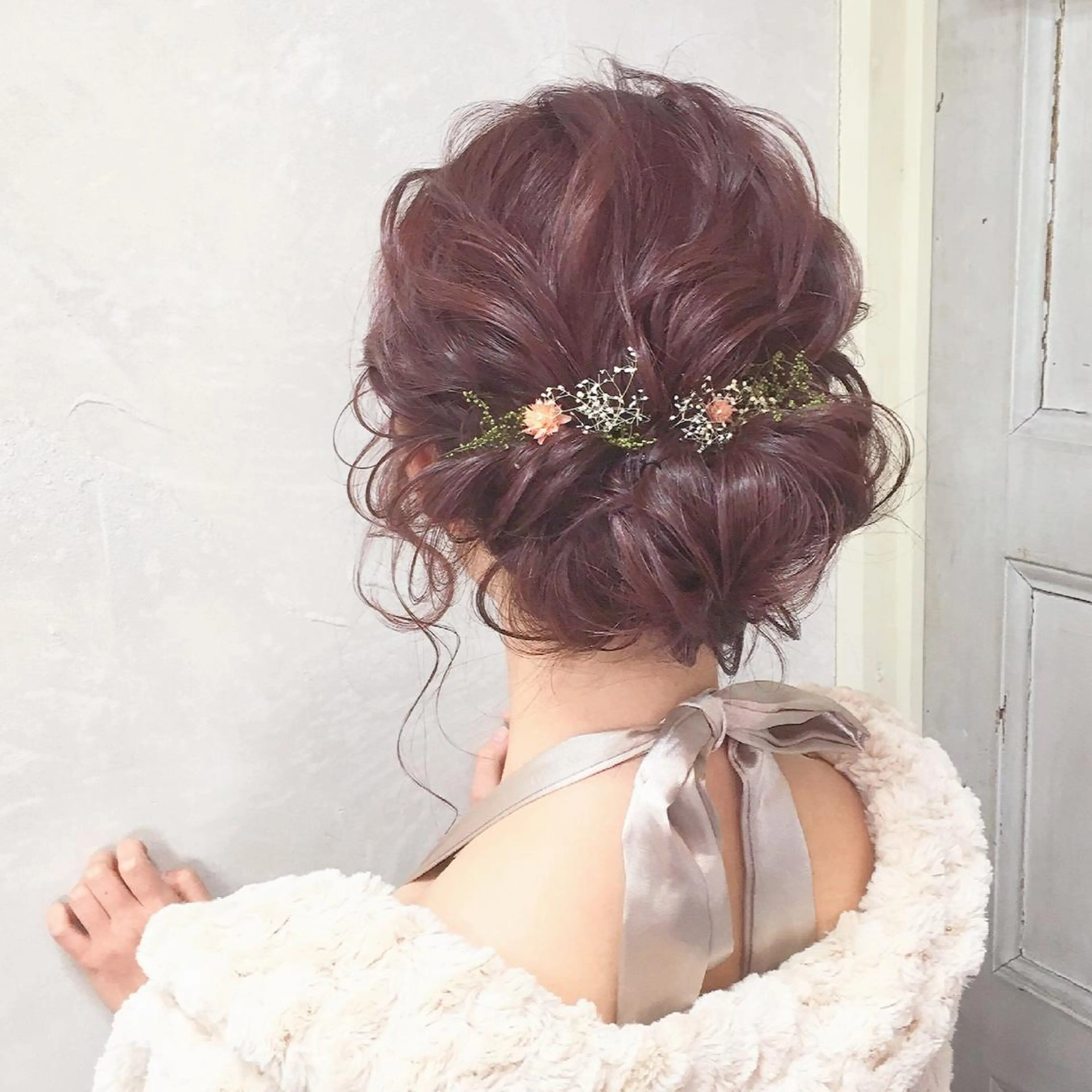 セミロング カラー ヘアアレンジ autre所属・大久保 ひでなりのヘアスタイル