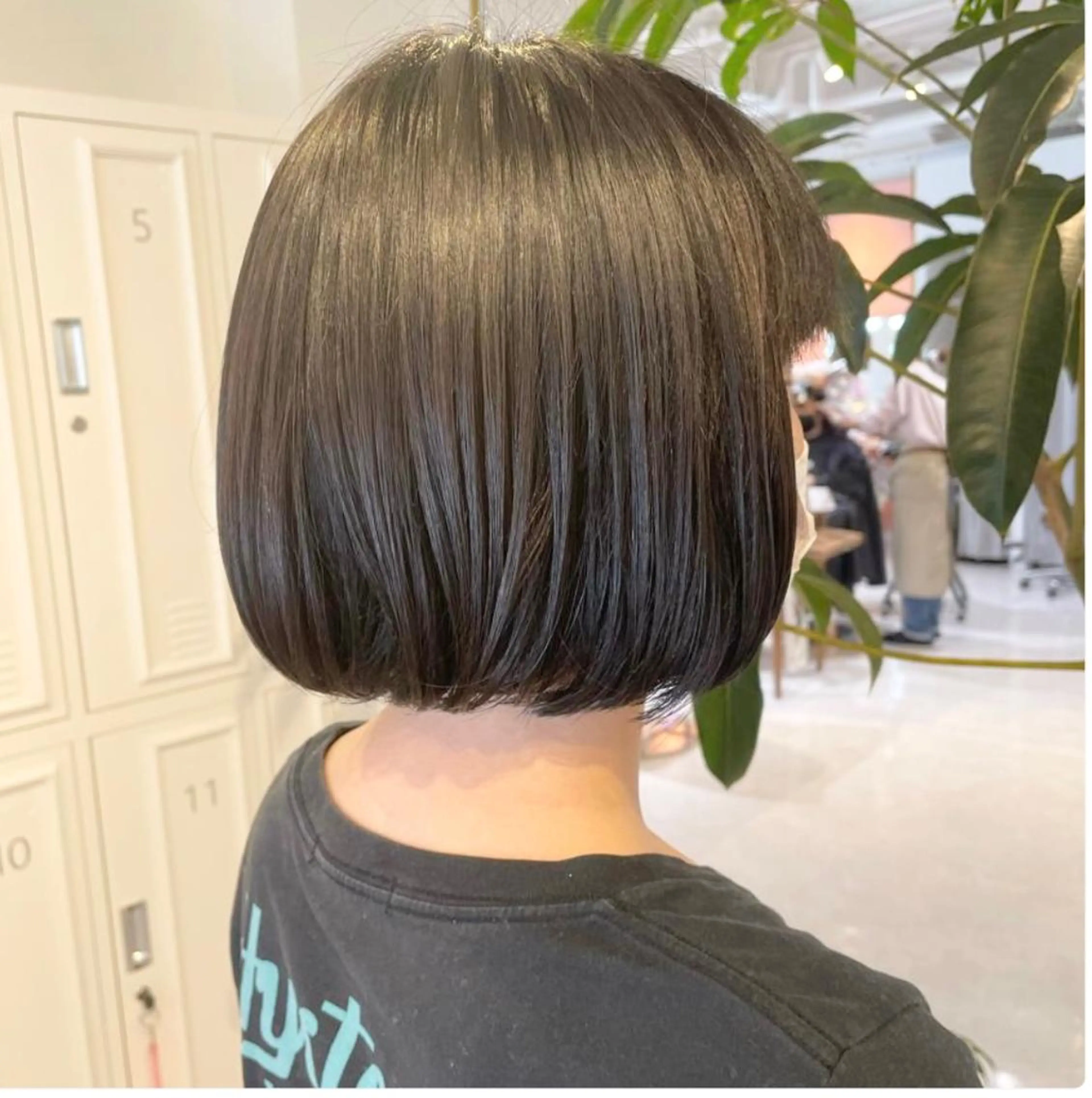 ショート ボブ 韓国風ヘア カット 和田 真依のヘアスタイル