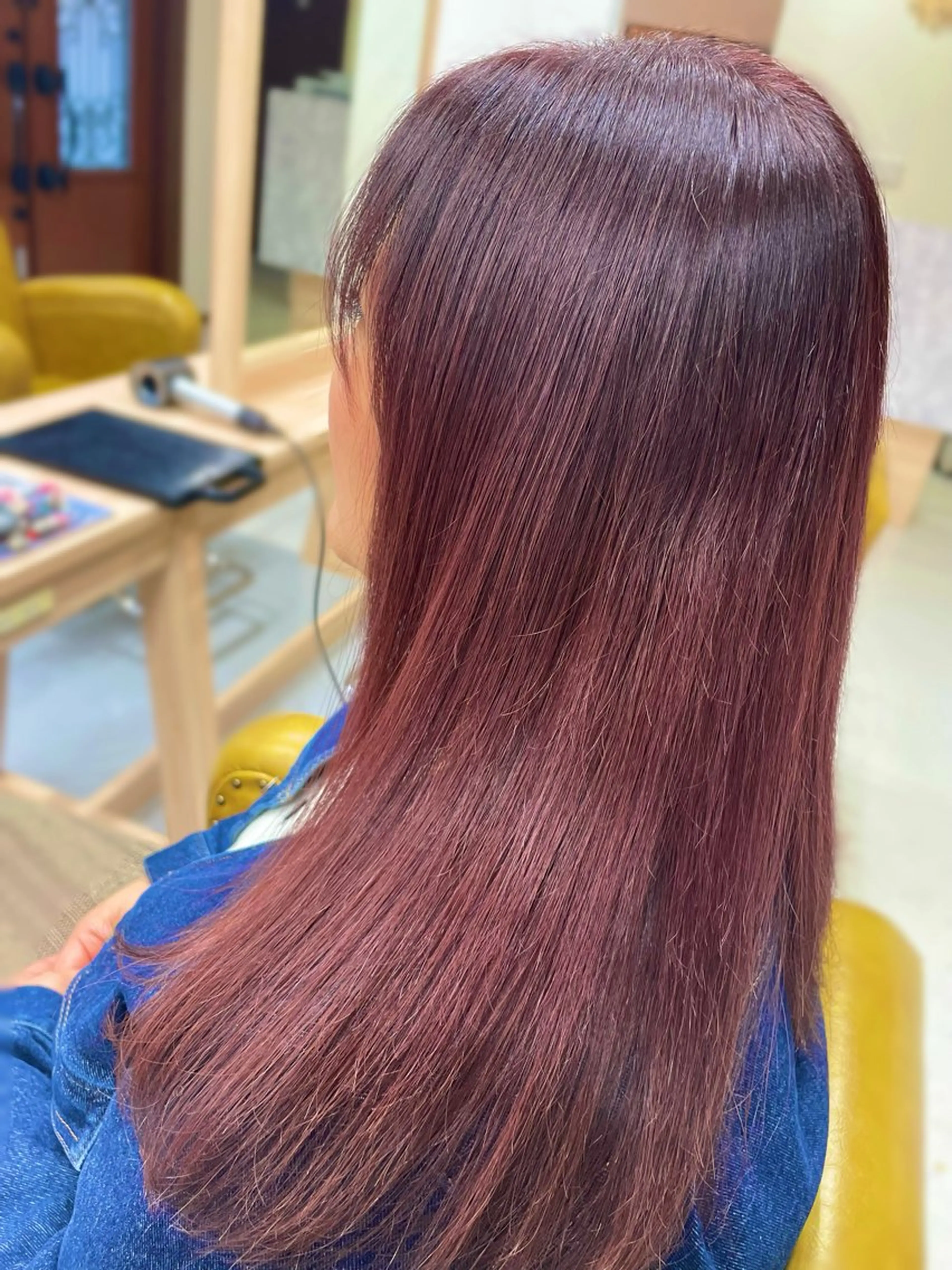ロング カラー 大内 カオリのヘアスタイル
