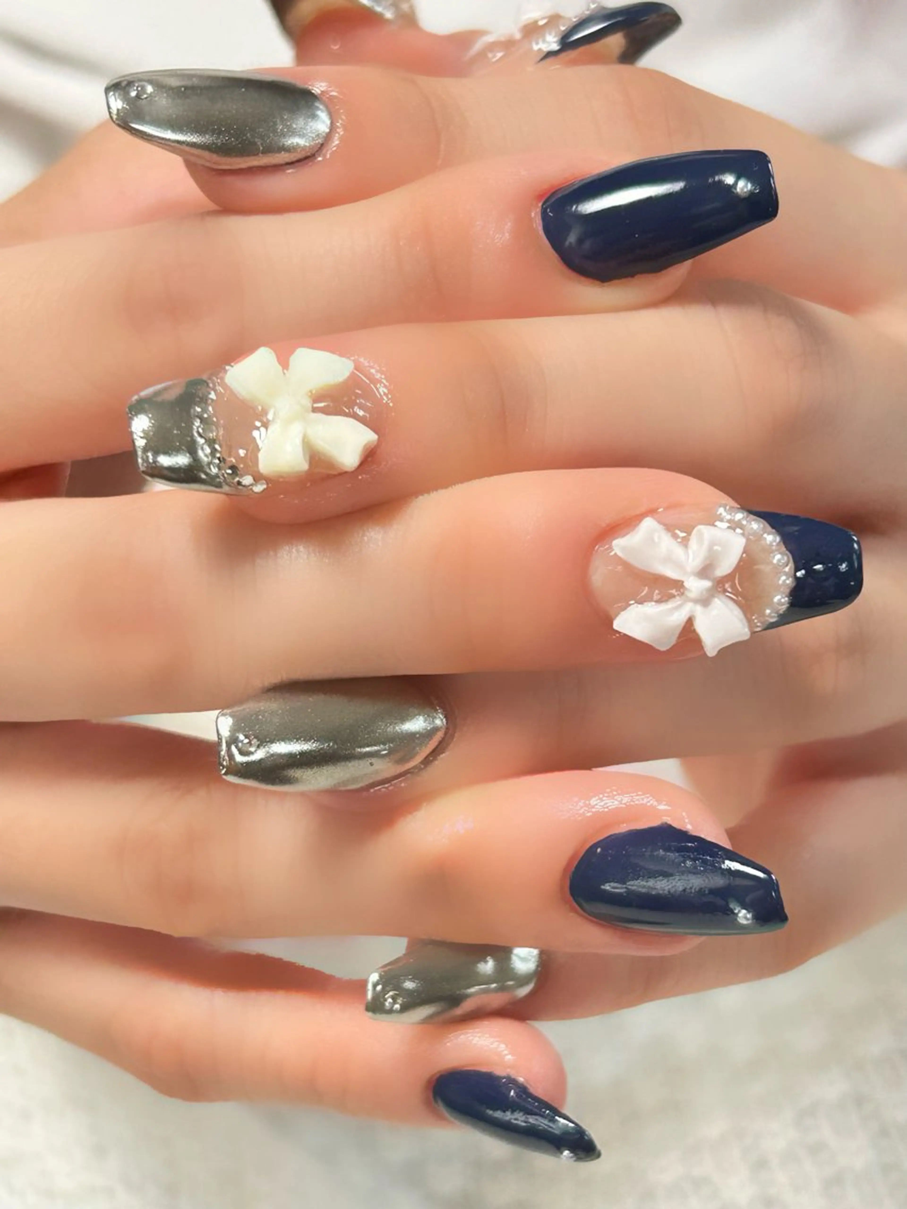 ネイル lady bird yoshieのネイルデザイン