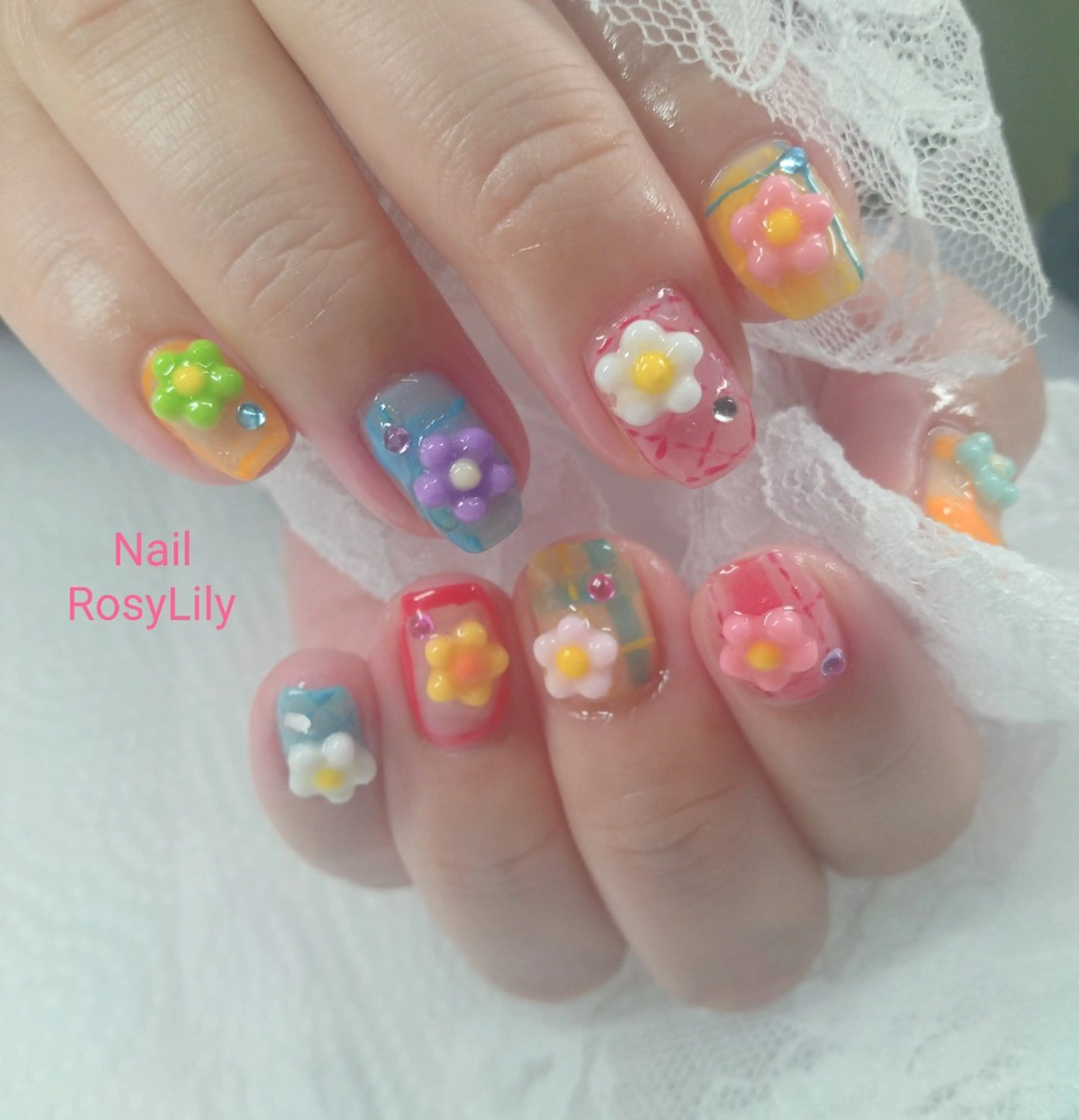 ネイル 持ち込み パステルネイル ハンドネイル ハンドケア プライベートサロン RosyLily所属・プライベートサロン Rosy Lilyのネイルデザイン