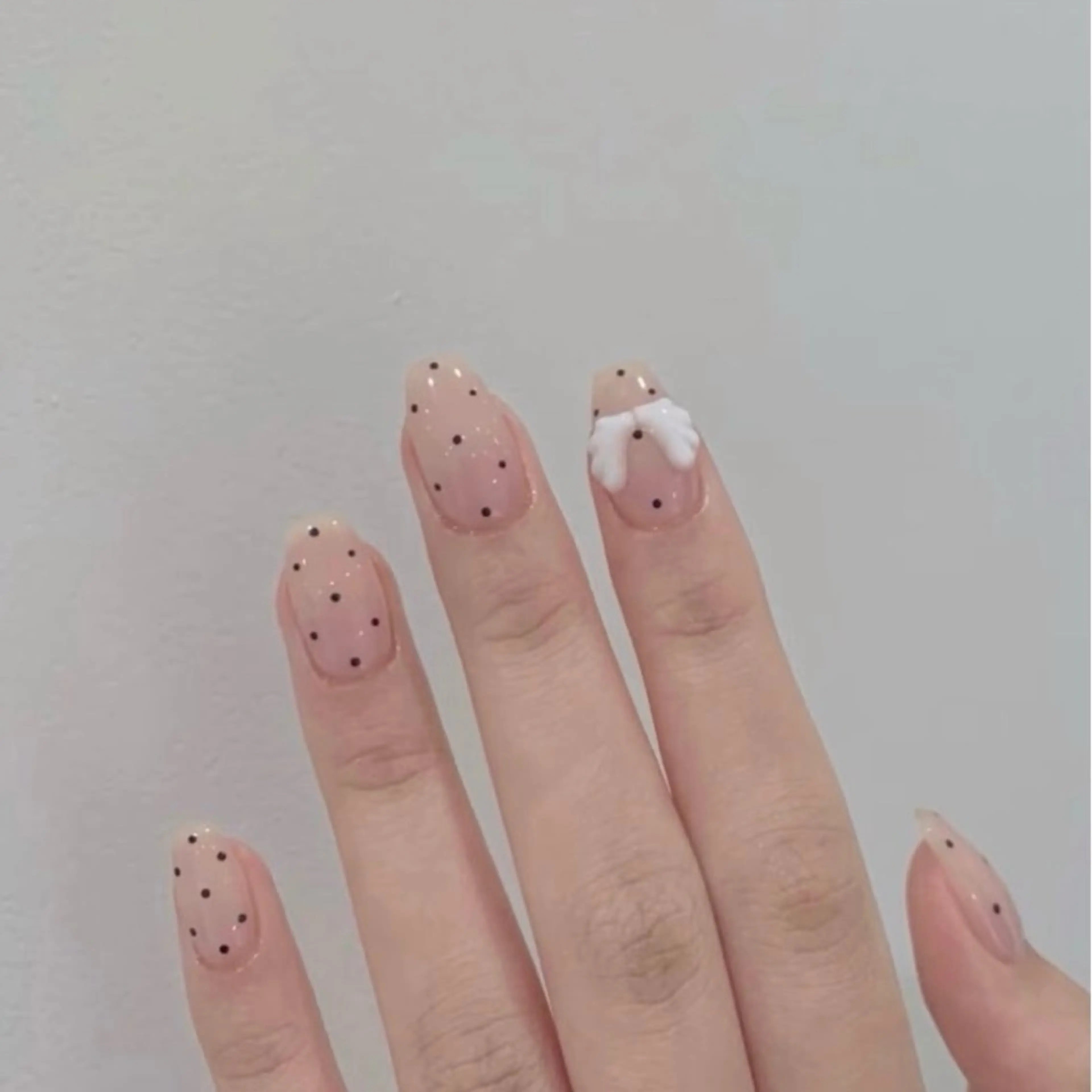 ネイル 陽菜 🦋のネイルデザイン