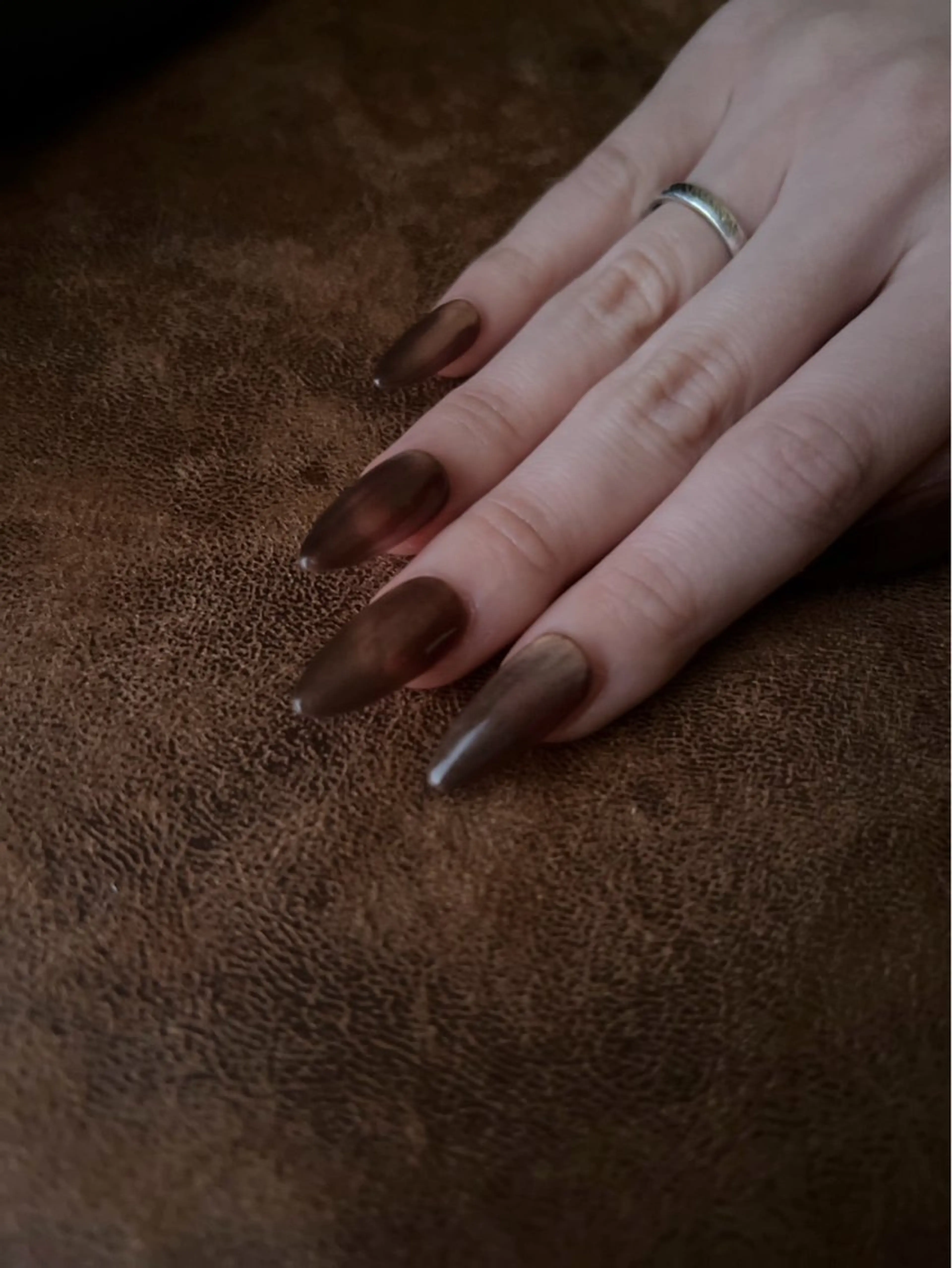 ロング ハンドネイル ネイルサロンYUBIBI所属・ネイルサロン YUBIBIのネイルデザイン