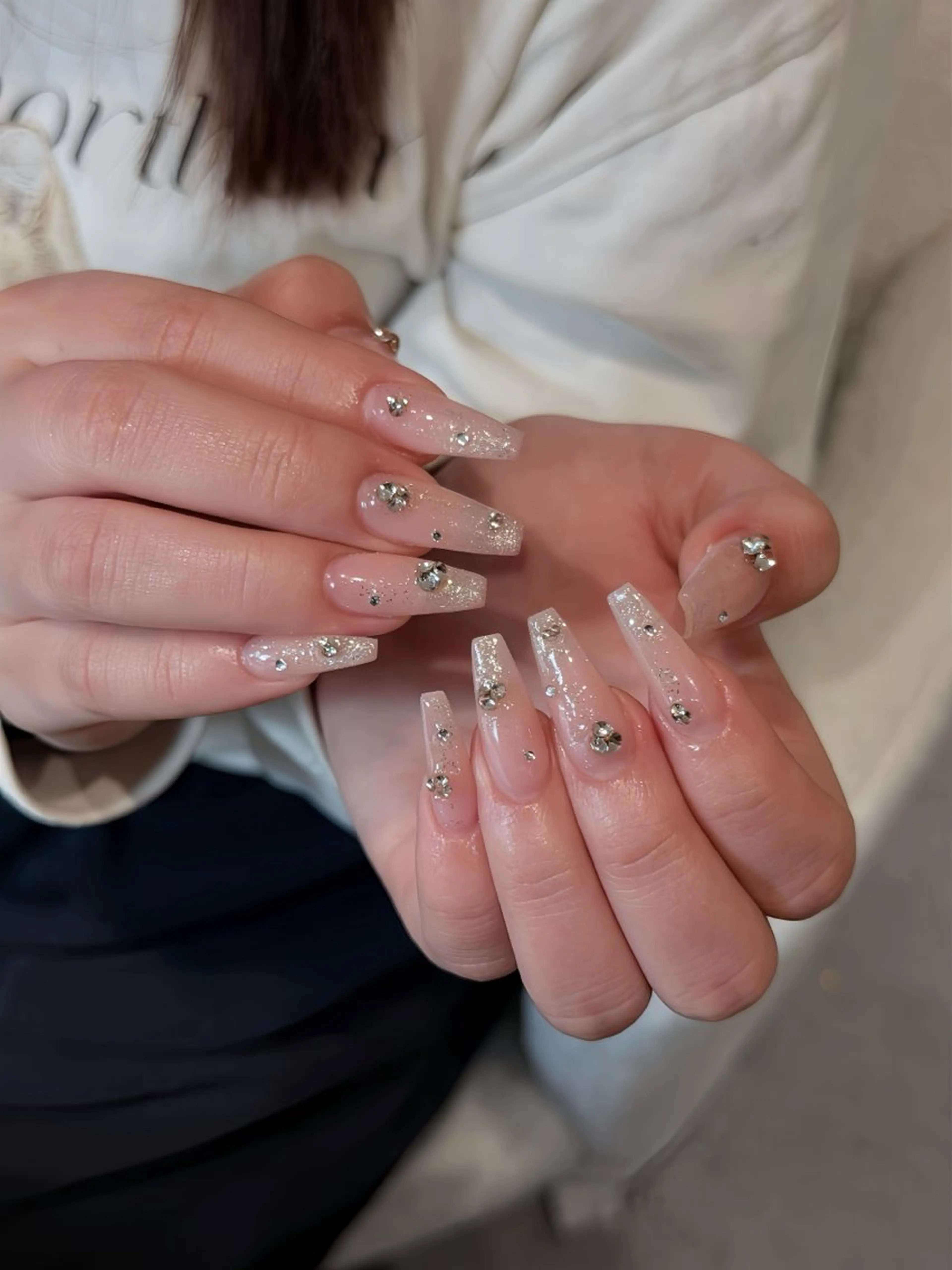 ネイル オーロラネイル ボルドー ブラウン 氷ネイル・うるうるネイル キラキラネイル ハンドネイル Julli ジュリのネイルデザイン