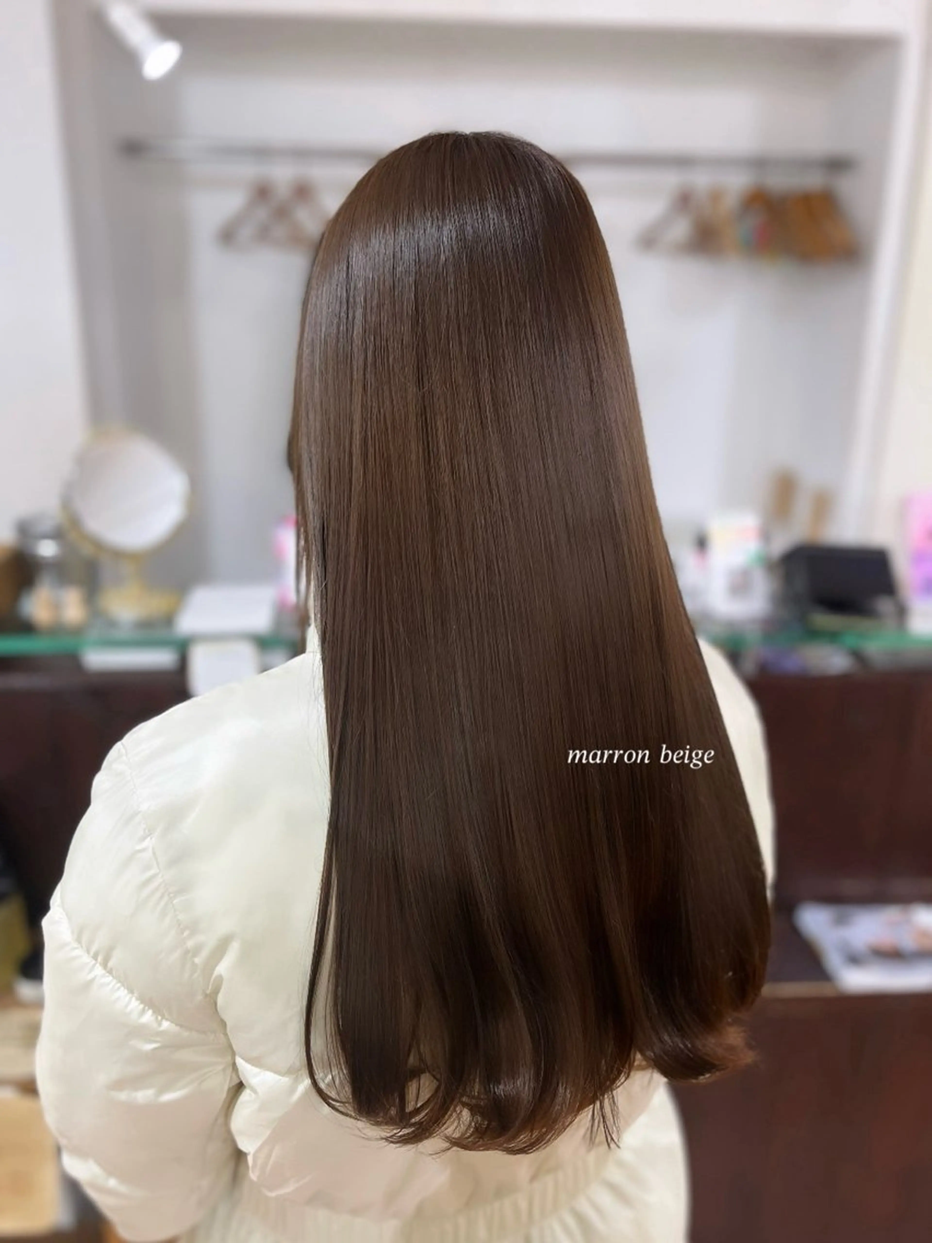 カラー ベージュカラー 🎀艶カラー/ヘアメ しおり🎀のヘアスタイル