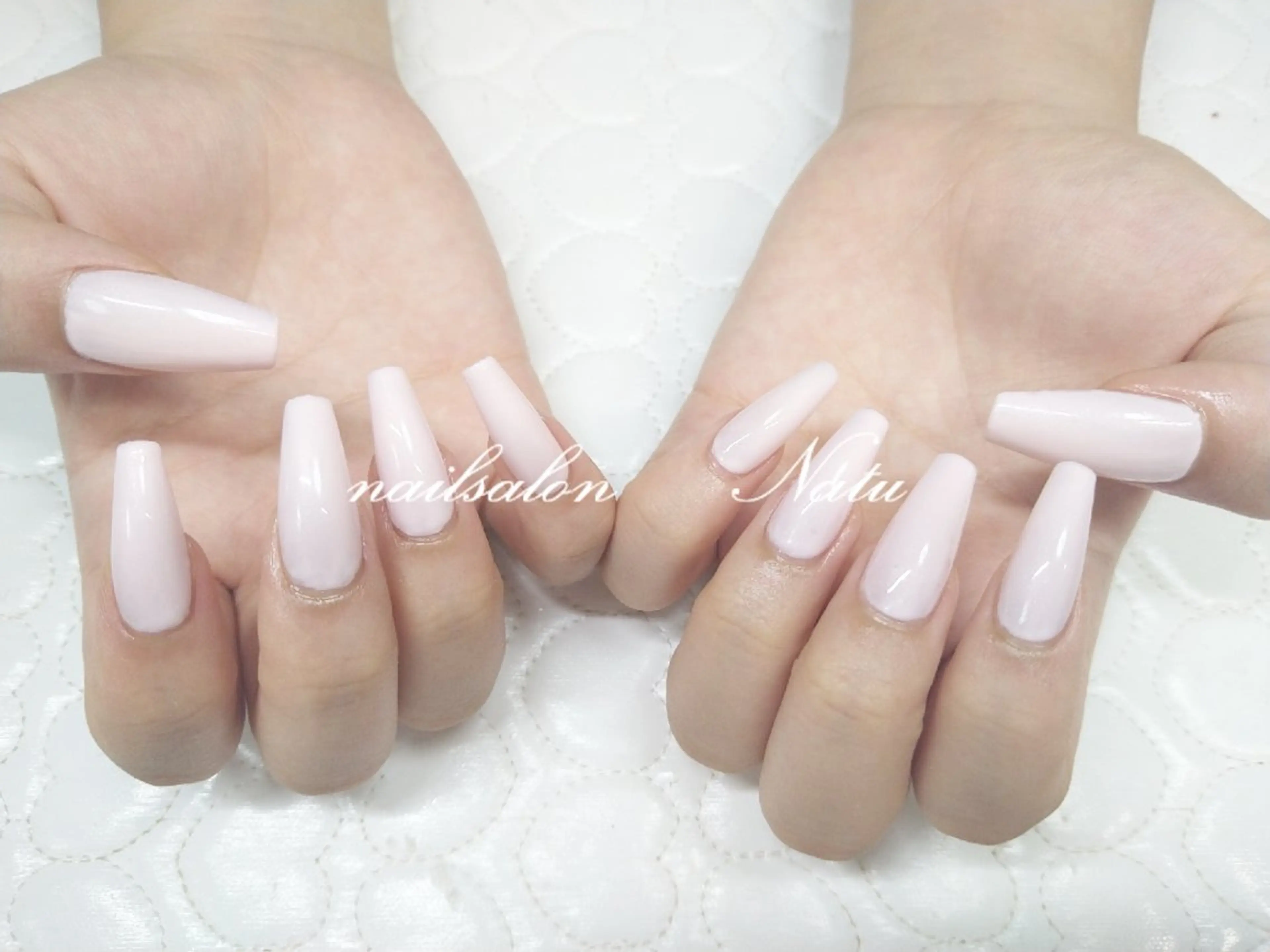 ネイル 長さ出し nailsalon　 Natuのネイルデザイン