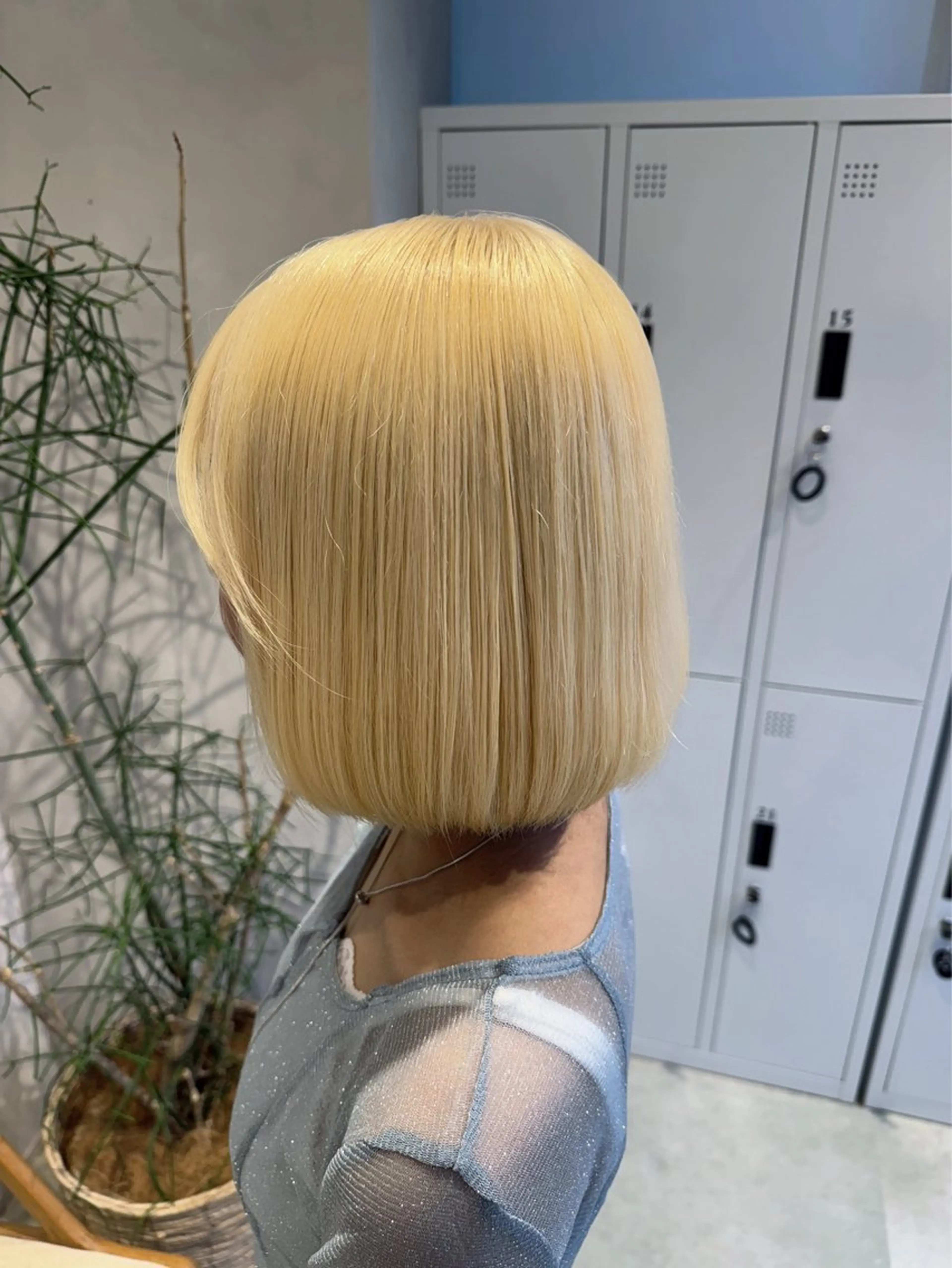 カラー ブリーチ 抜きっぱなしブロンド ブロンド ボブ カット ヘアカラー トリートメント 透明感カラー✨艶髪 制作🌱山根あゆみのヘアスタイル