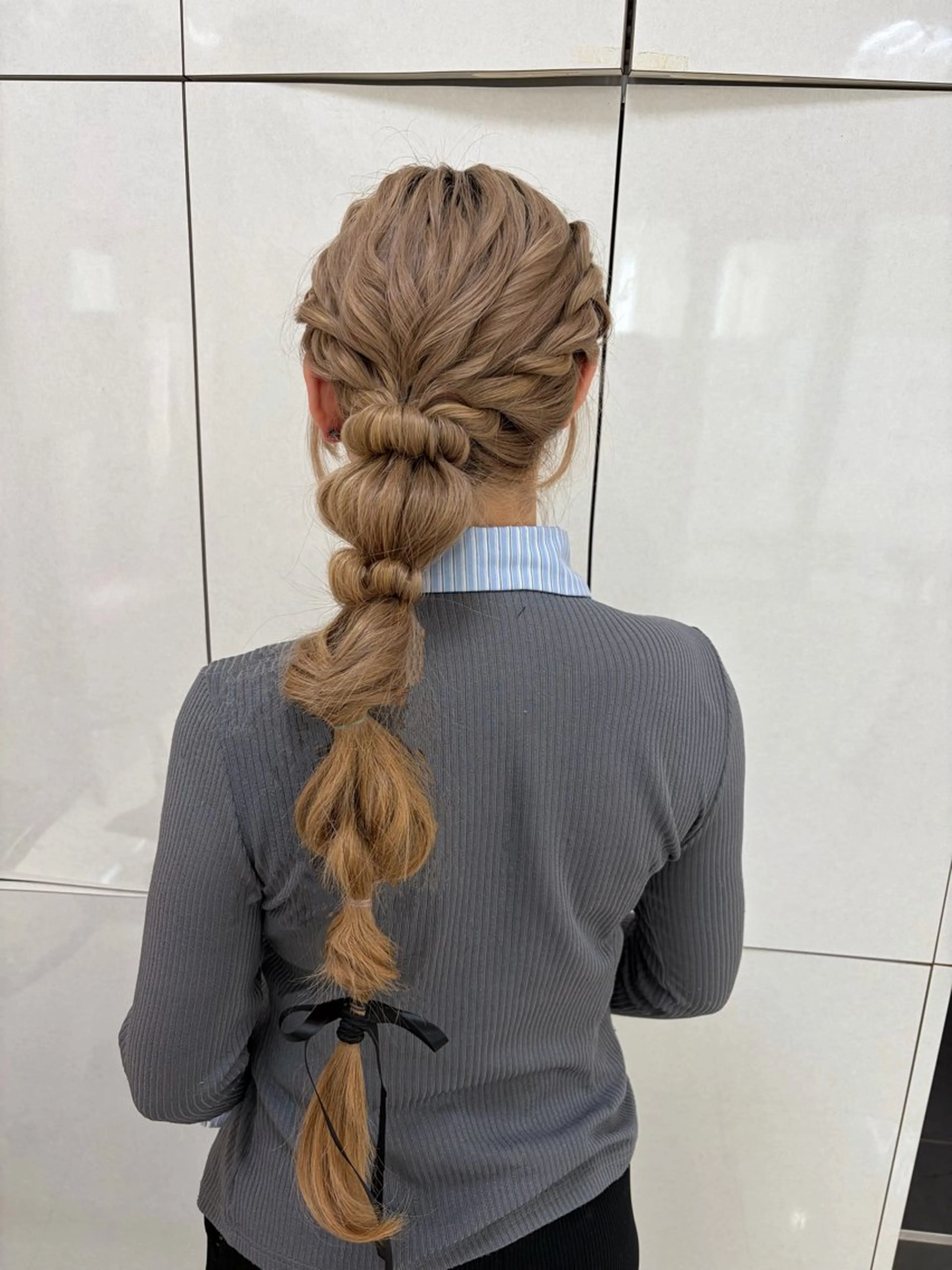 ヘアアレンジ みなみ/レイヤー/ 透明感カラー/顔周りのヘアスタイル