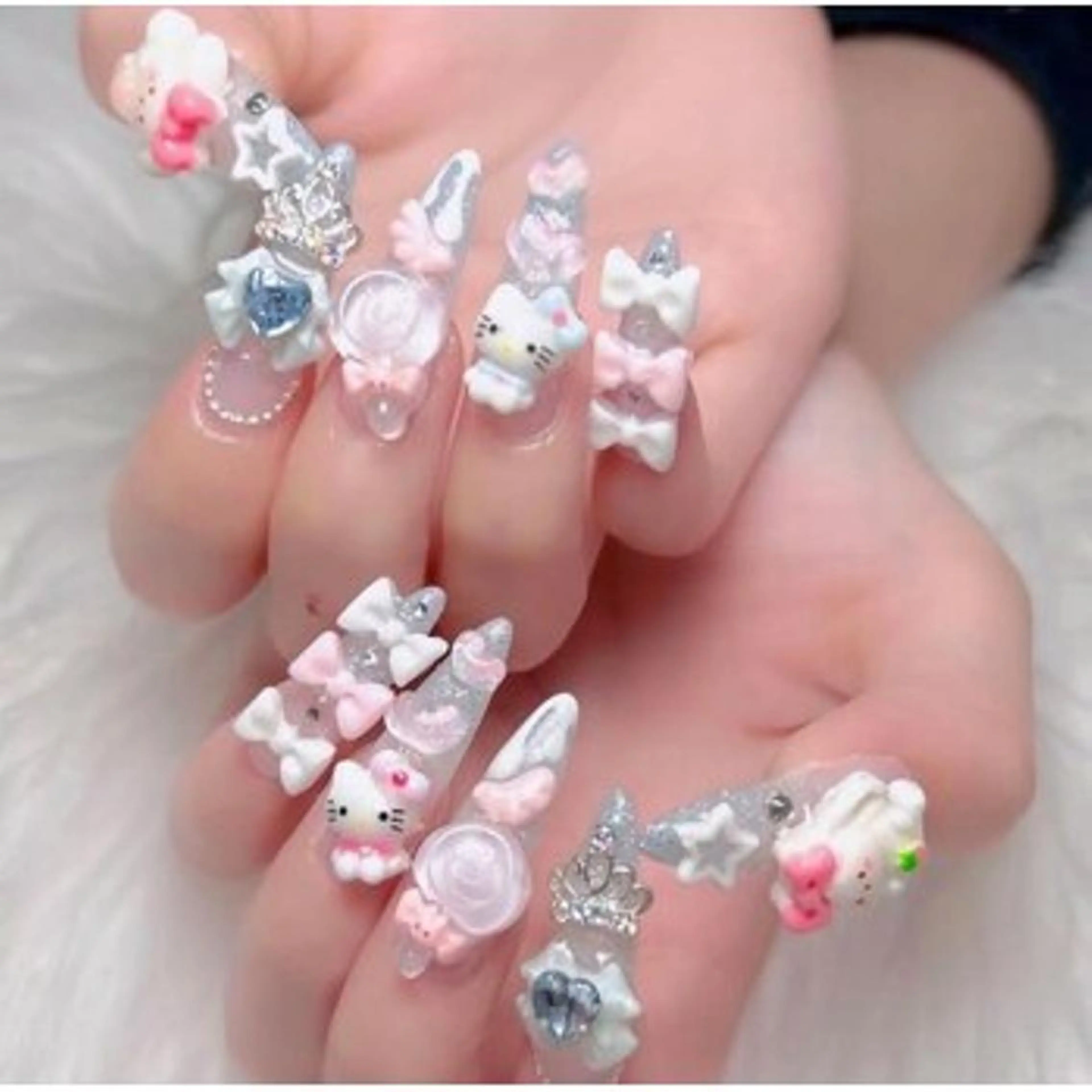 カラー ベージュカラー グラデーションカラー ピンクカラー ハンドネイル Bling Salonのネイルデザイン